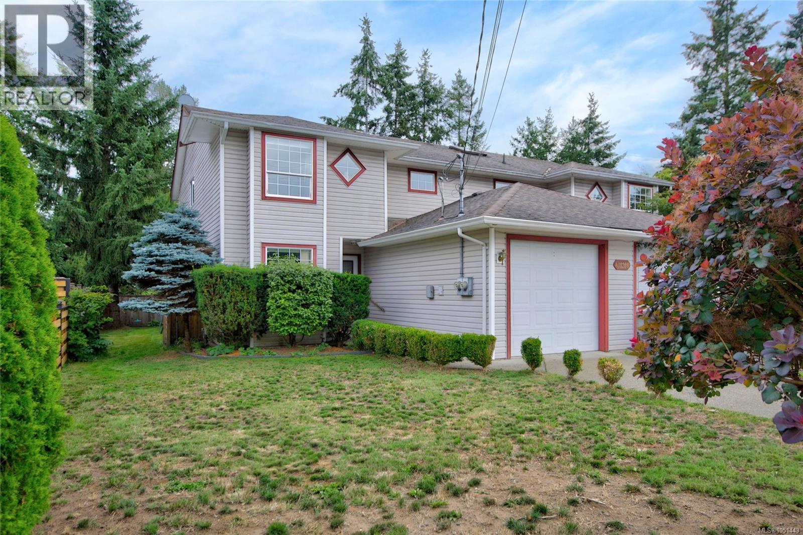 A 1820 1st St Property Photo 1