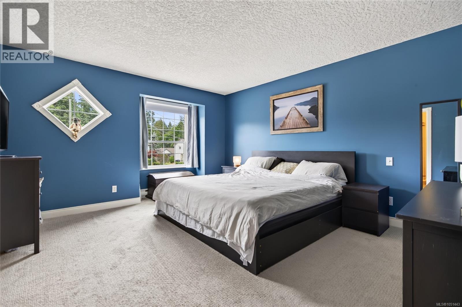 A 1820 1st St Property Photo 12