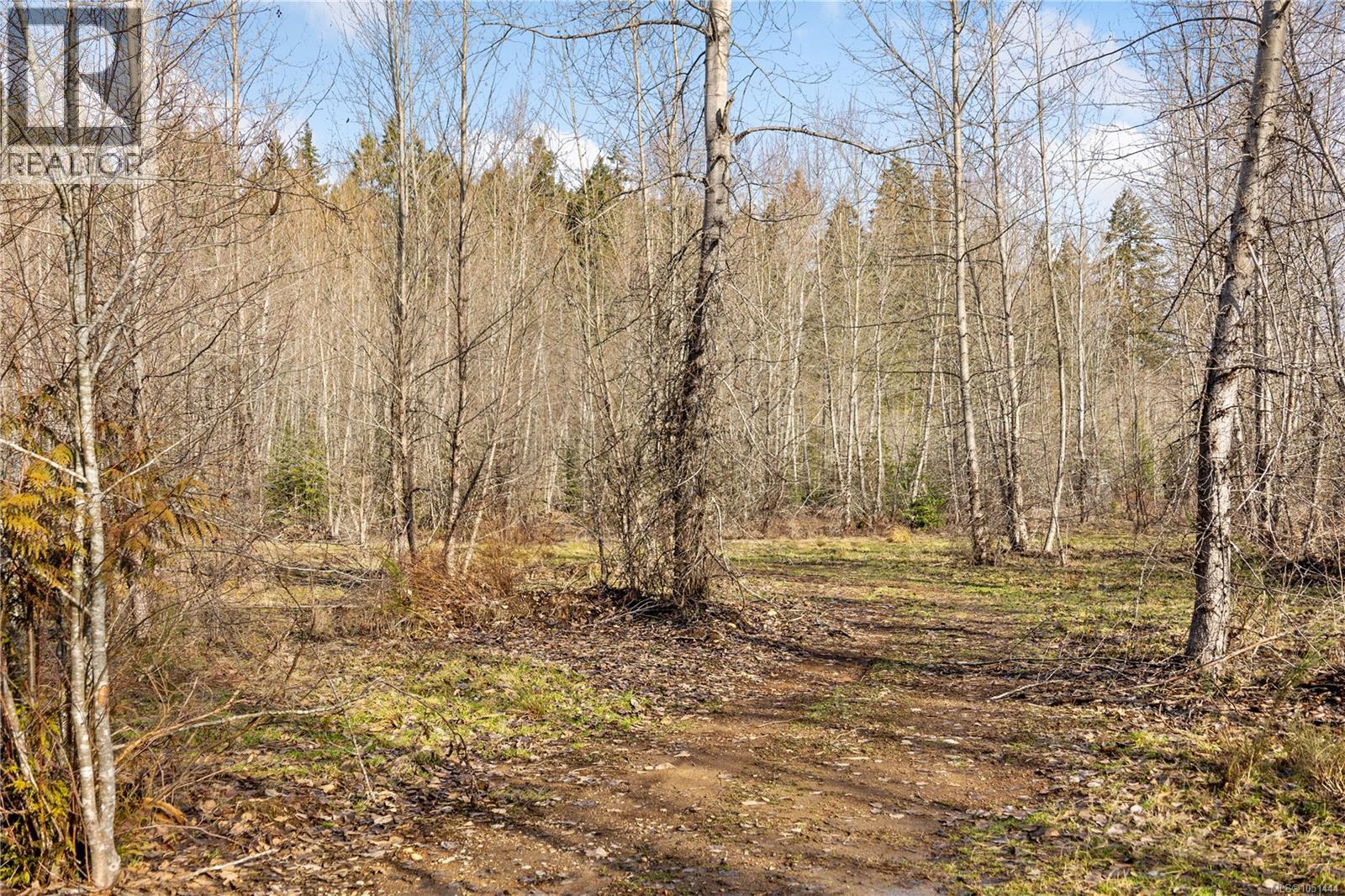 2745 Shaver Rd Property Photo 13