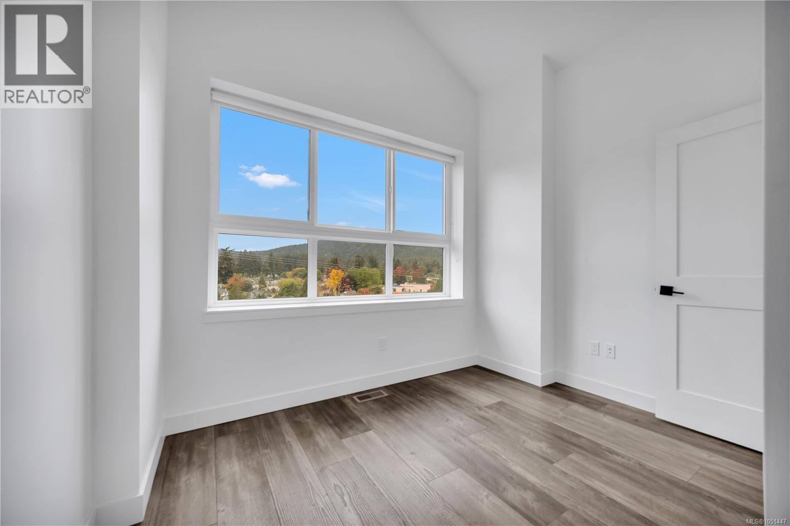 1036 Boxcar Close Property Photo 6
