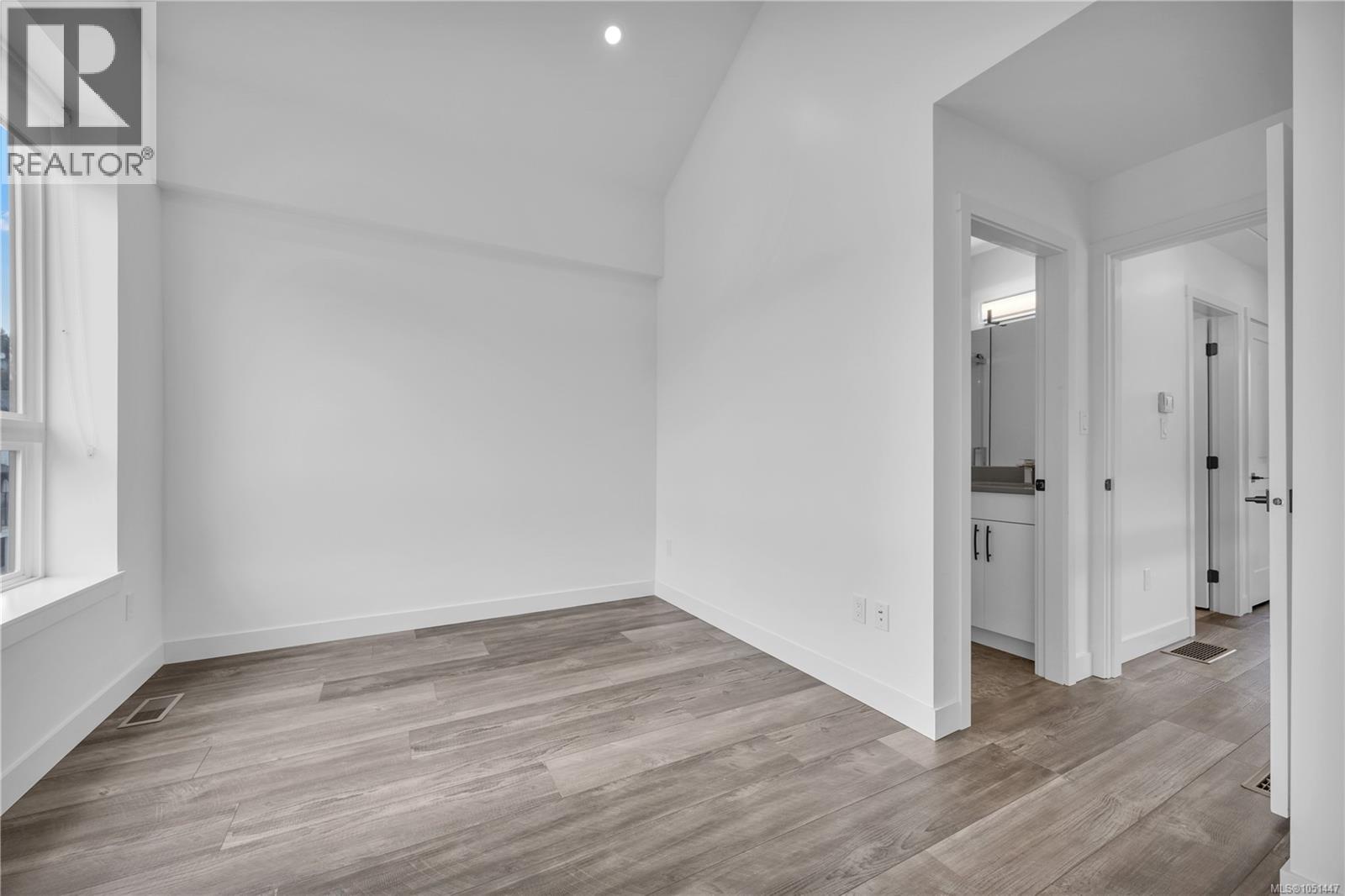 1036 Boxcar Close Property Photo 18