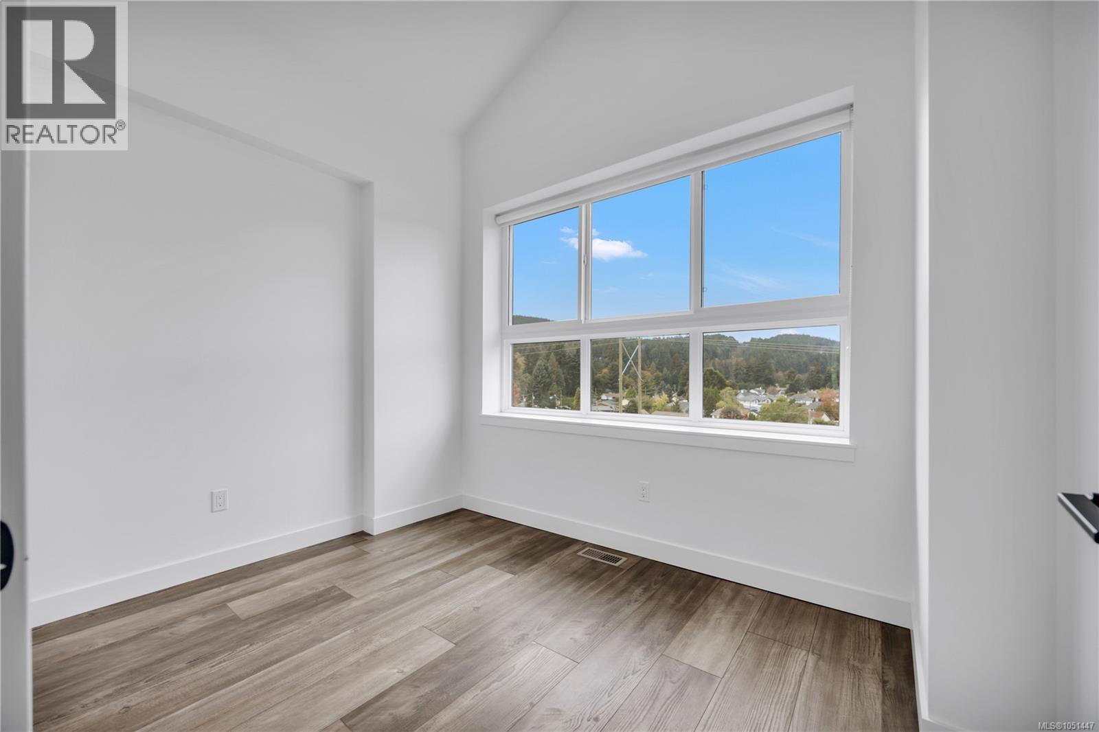 1036 Boxcar Close Property Photo 24