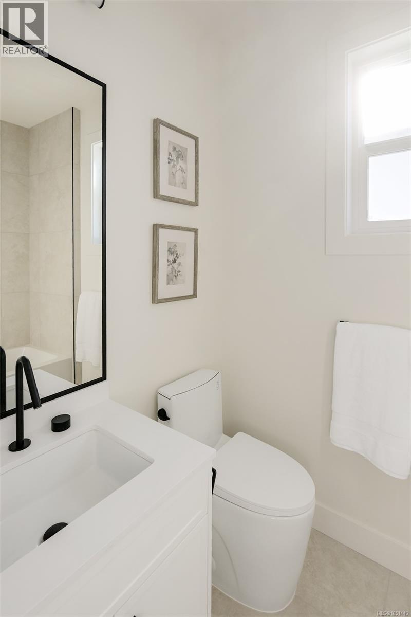 2119 Kingbird Dr Property Photo 48