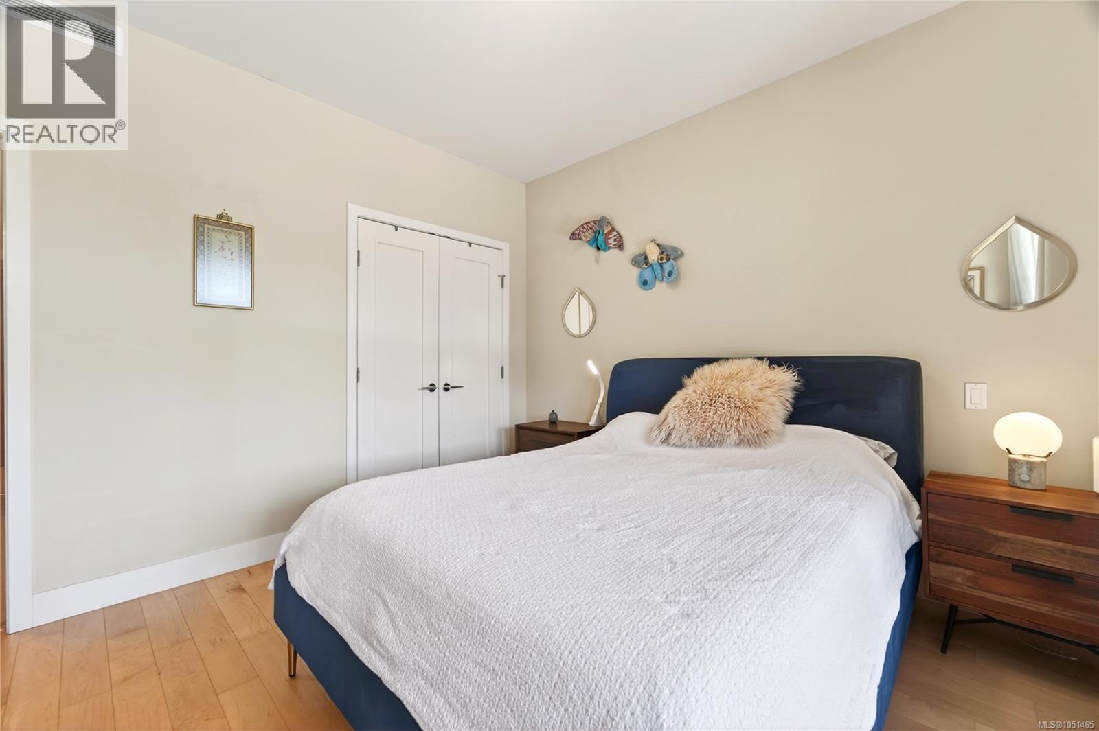 204 3223 Selleck Way Property Photo 15