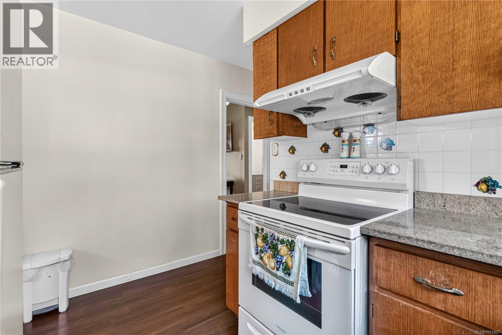 3441 Lovat Ave Property Photo 14