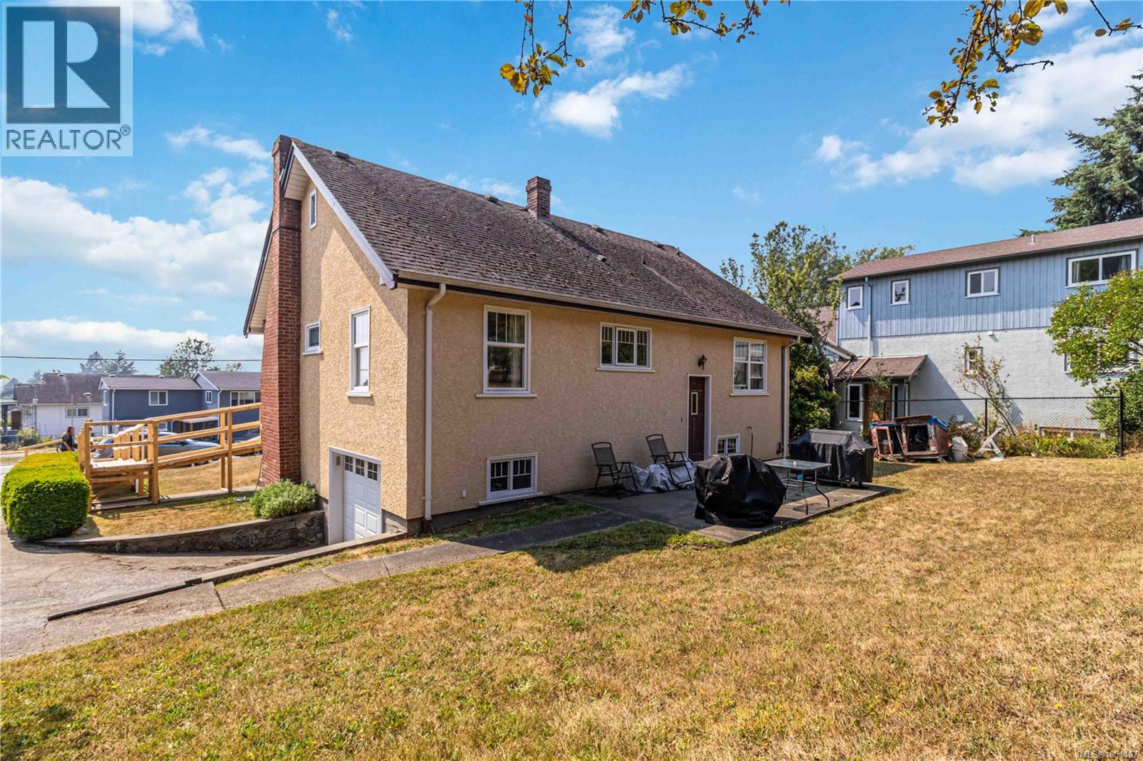 3441 Lovat Ave Property Photo 31