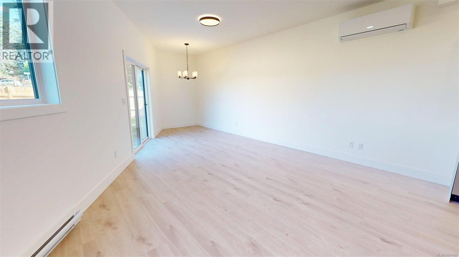 2322 Sparrow Lane Property Photo 4