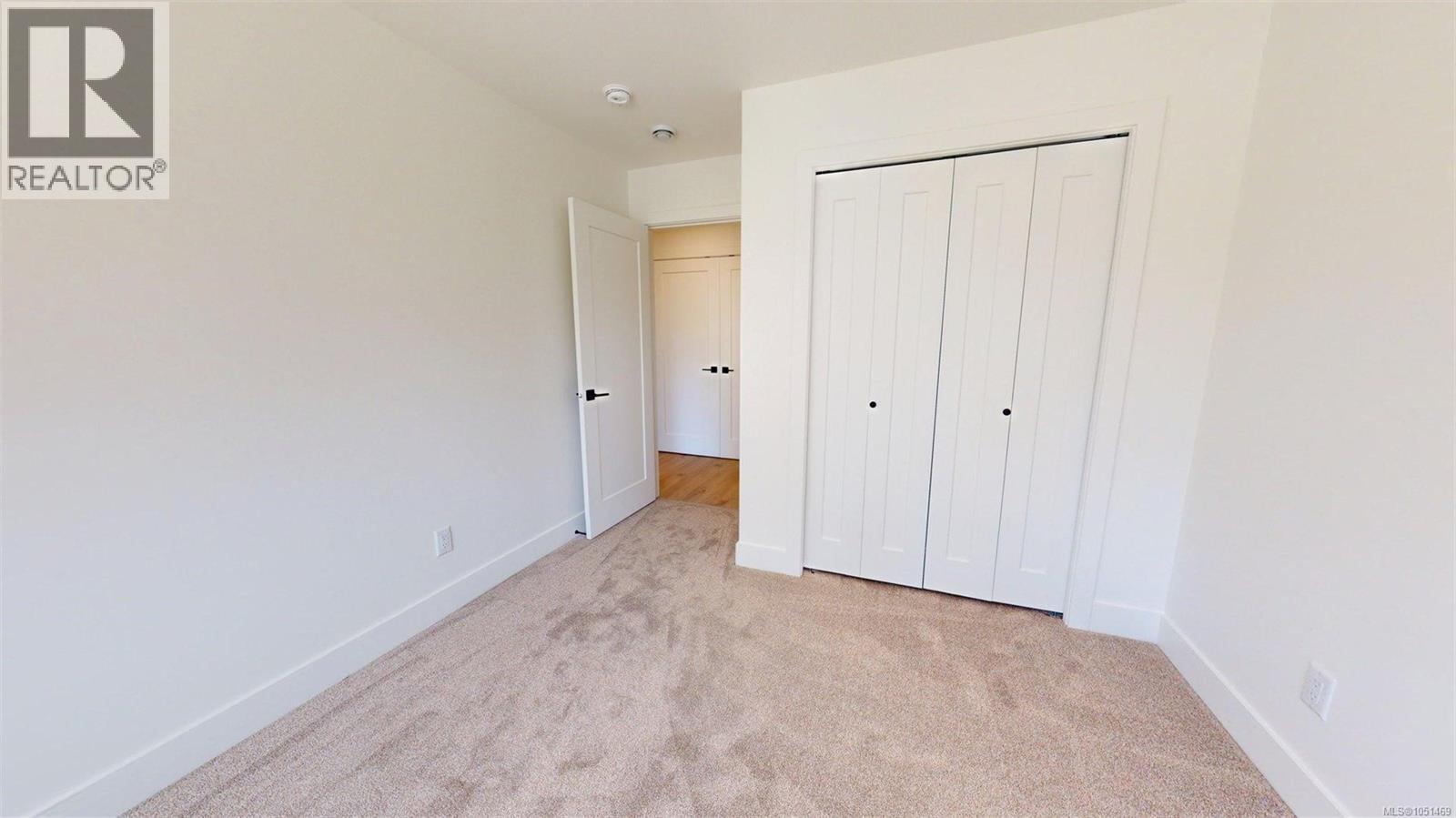 2322 Sparrow Lane Property Photo 17