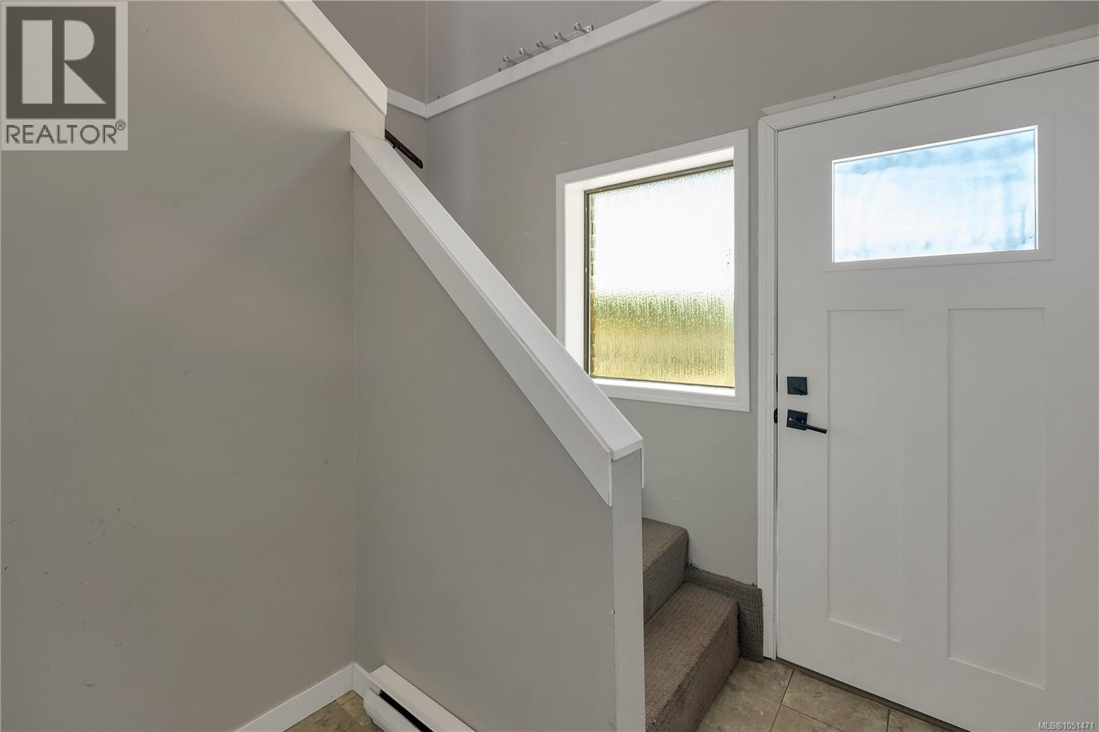 531 Savary Cres Property Photo 2