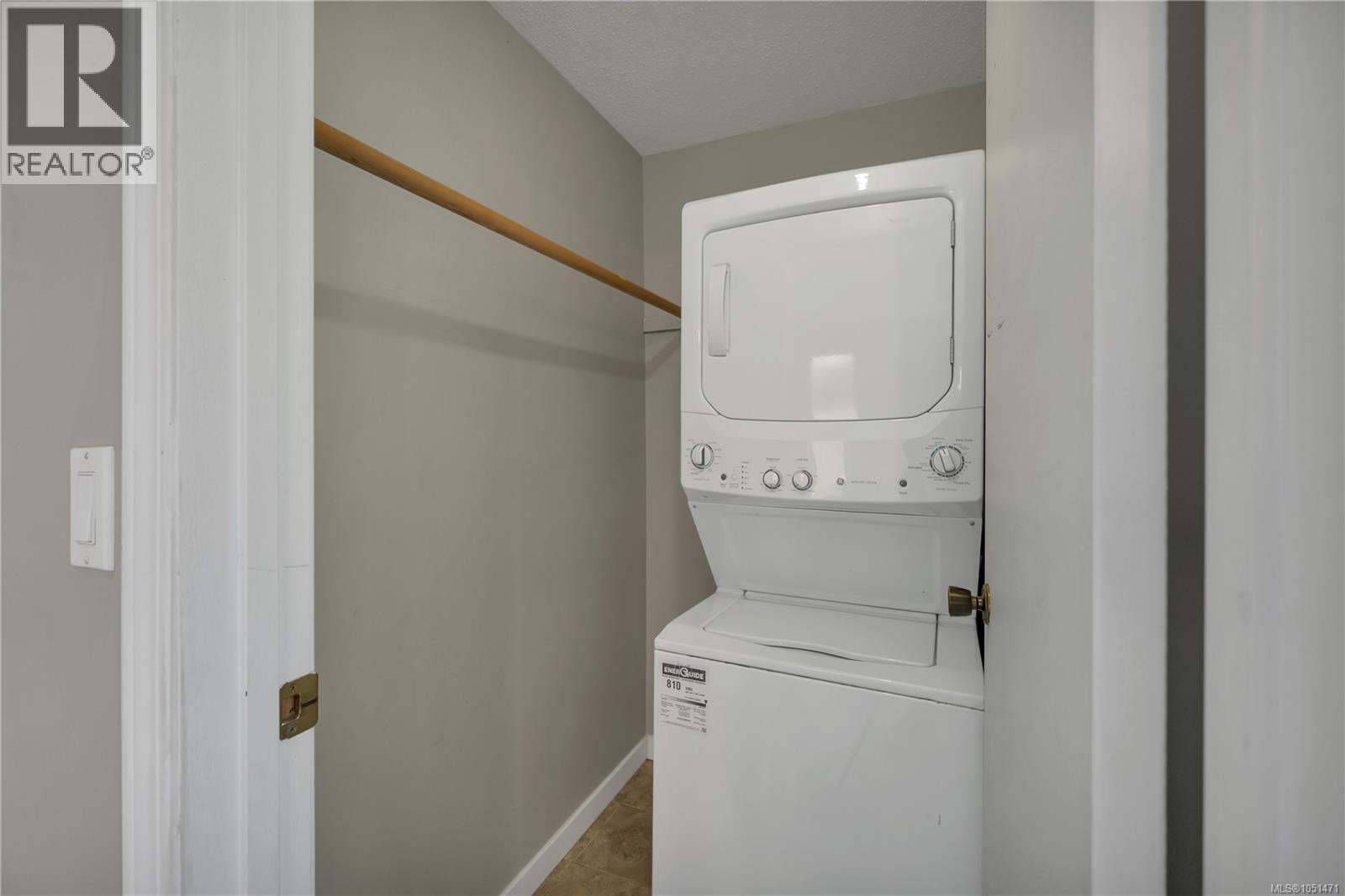 531 Savary Cres Property Photo 19