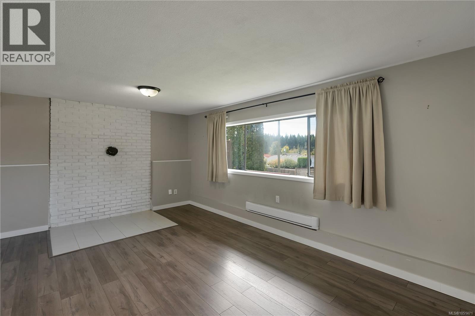 531 Savary Cres Property Photo 32