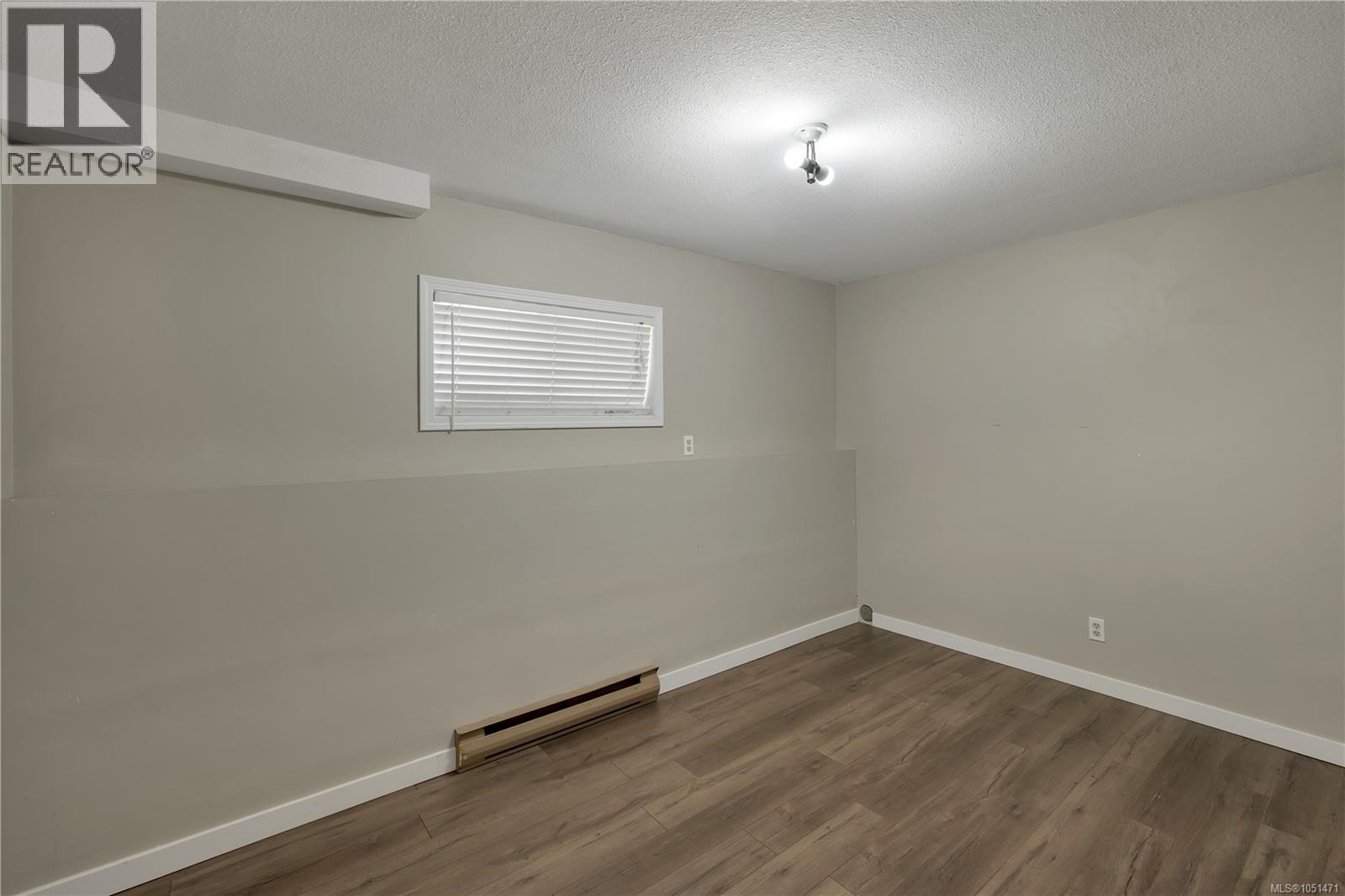 531 Savary Cres Property Photo 36