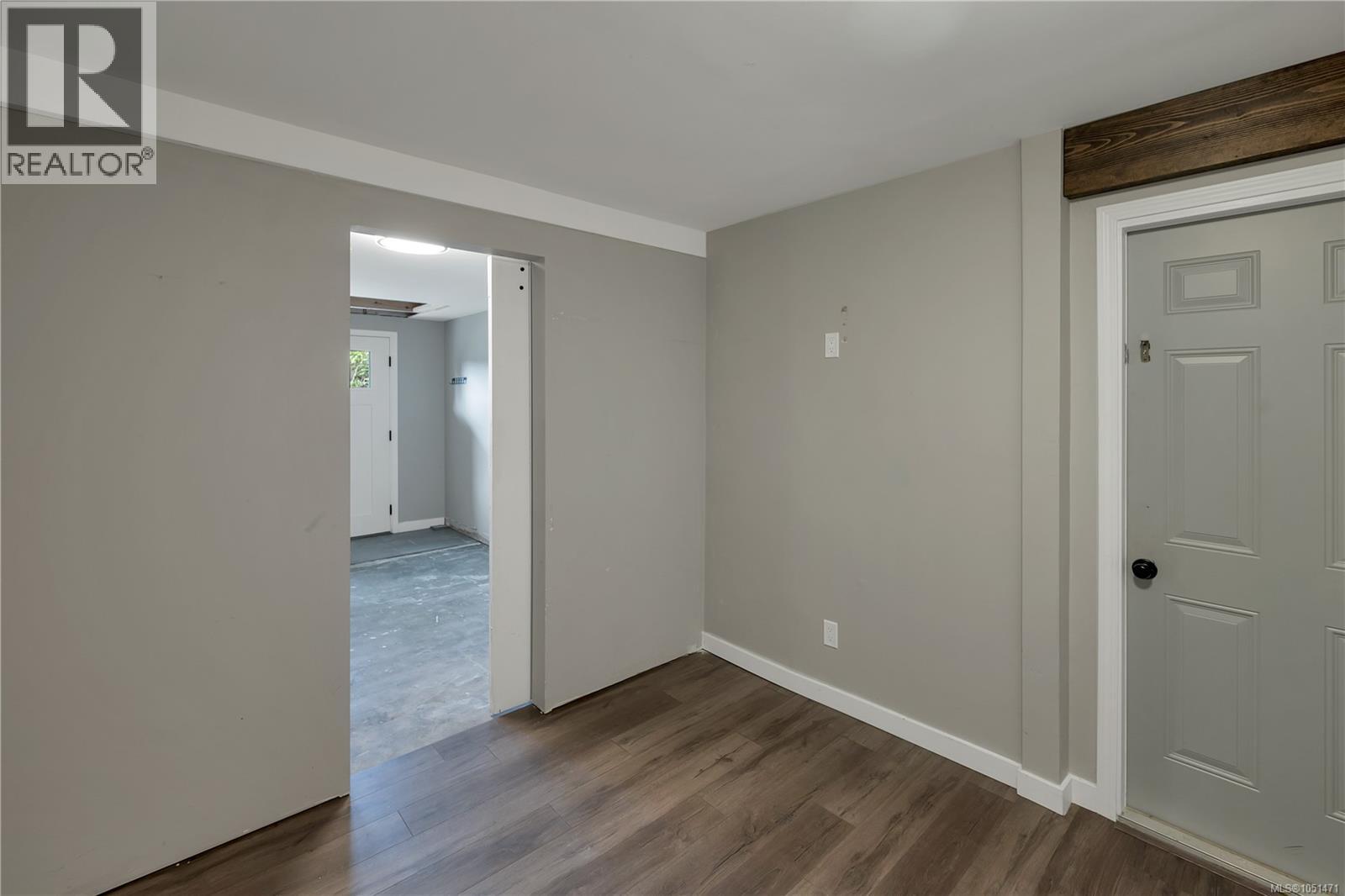 531 Savary Cres Property Photo 42