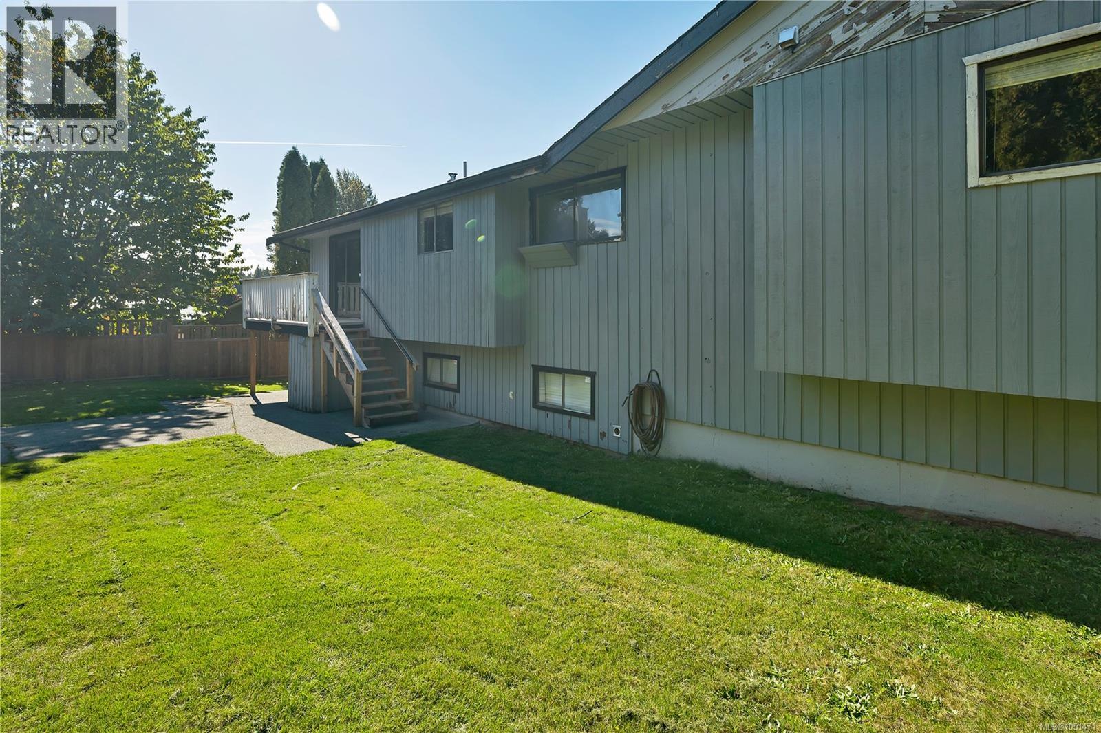 531 Savary Cres Property Photo 51