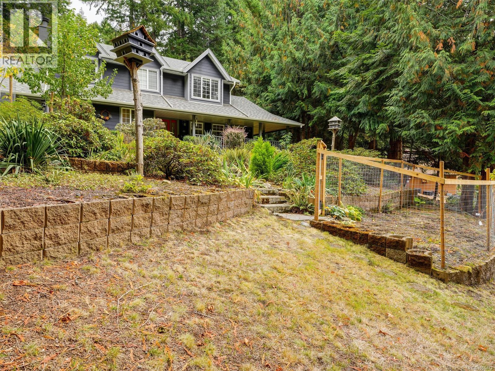 905 Worrall Dr Property Photo 33
