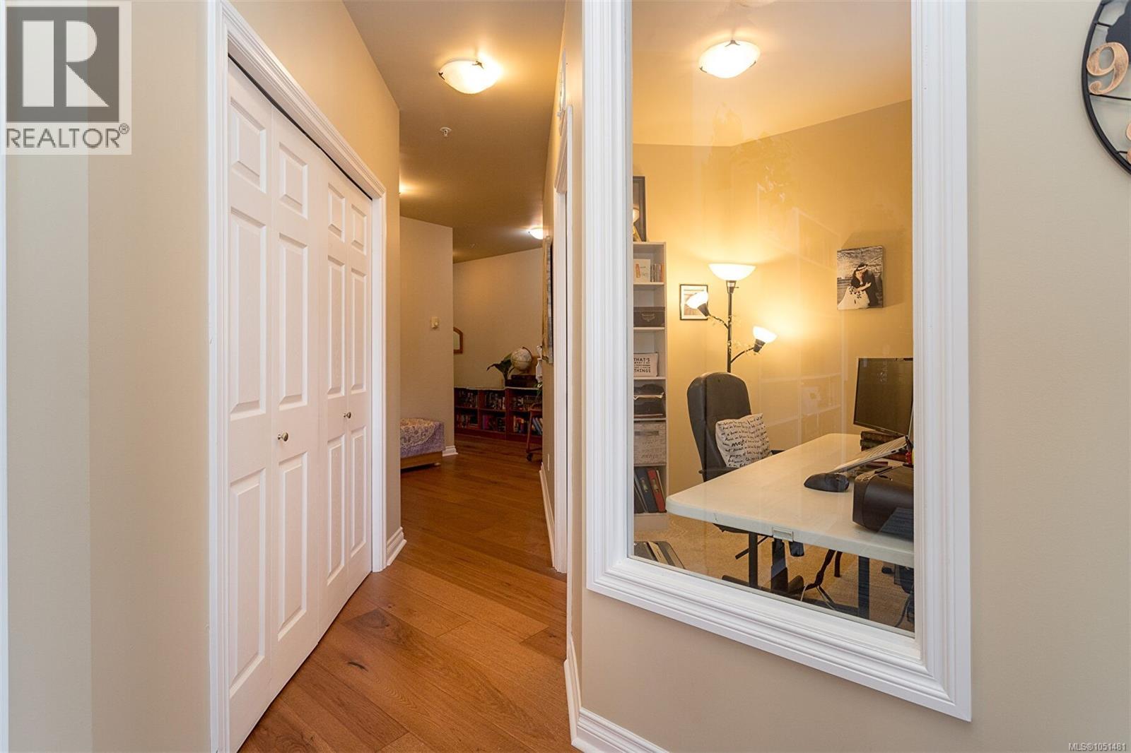 204 866 Goldstream Ave Property Photo 21