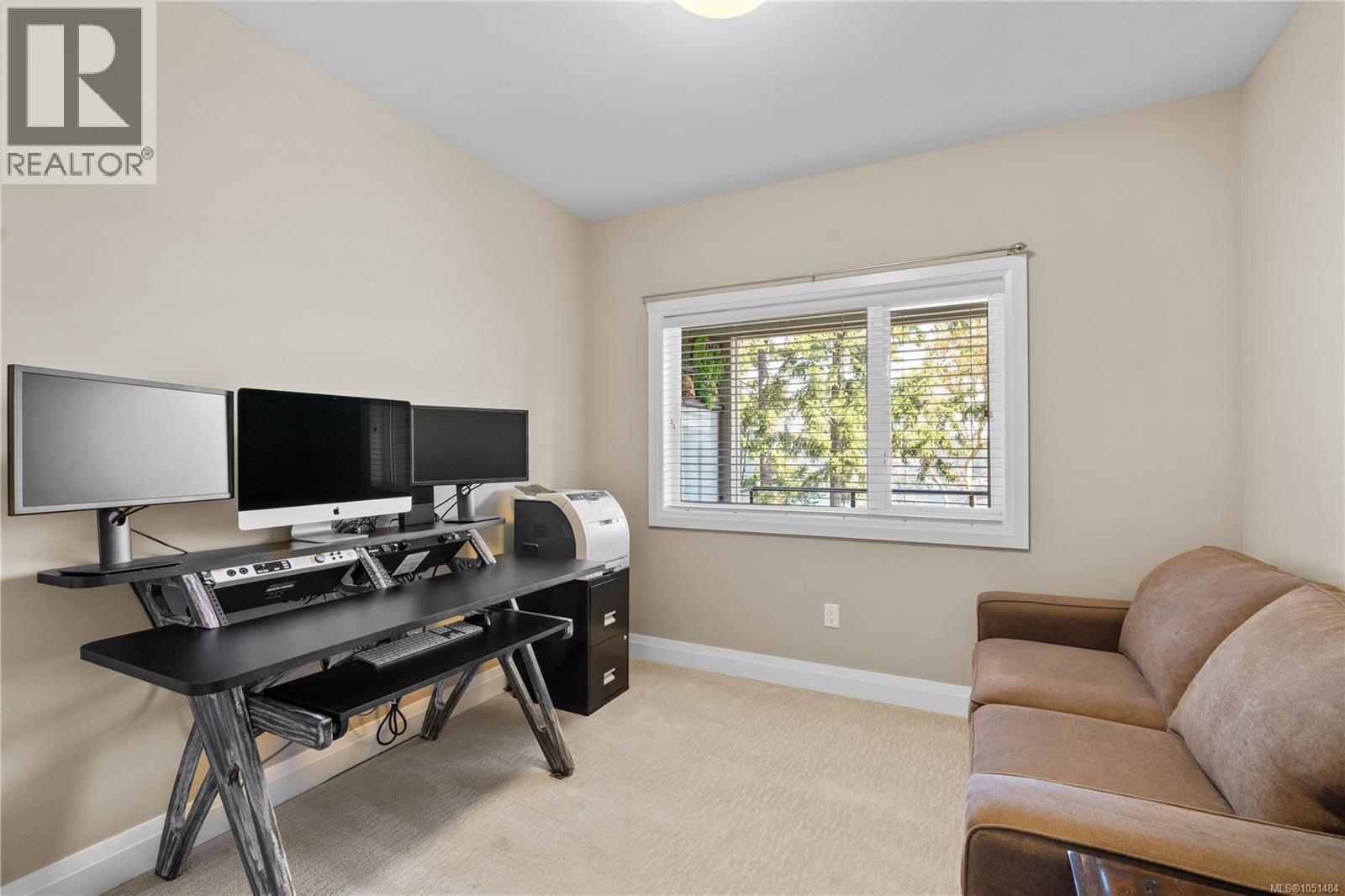 313 1145 Sikorsky Rd Property Photo 24