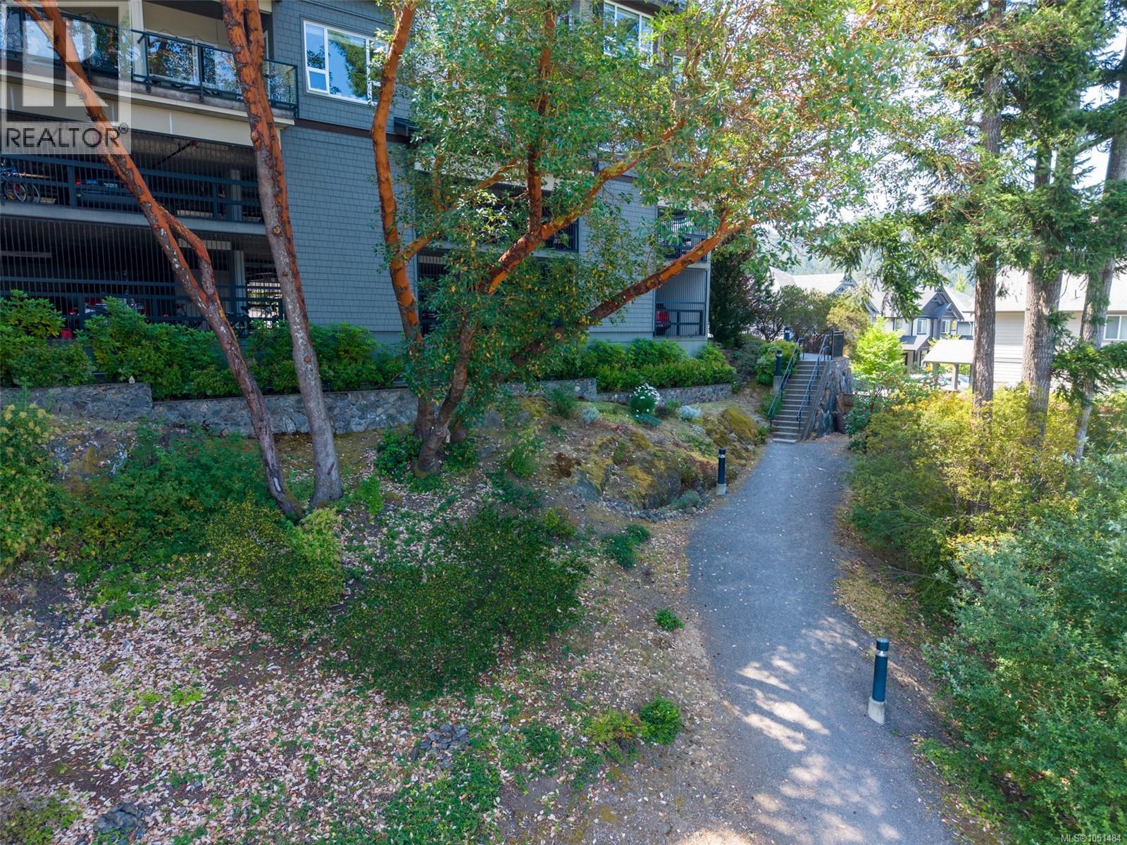313 1145 Sikorsky Rd Property Photo 46