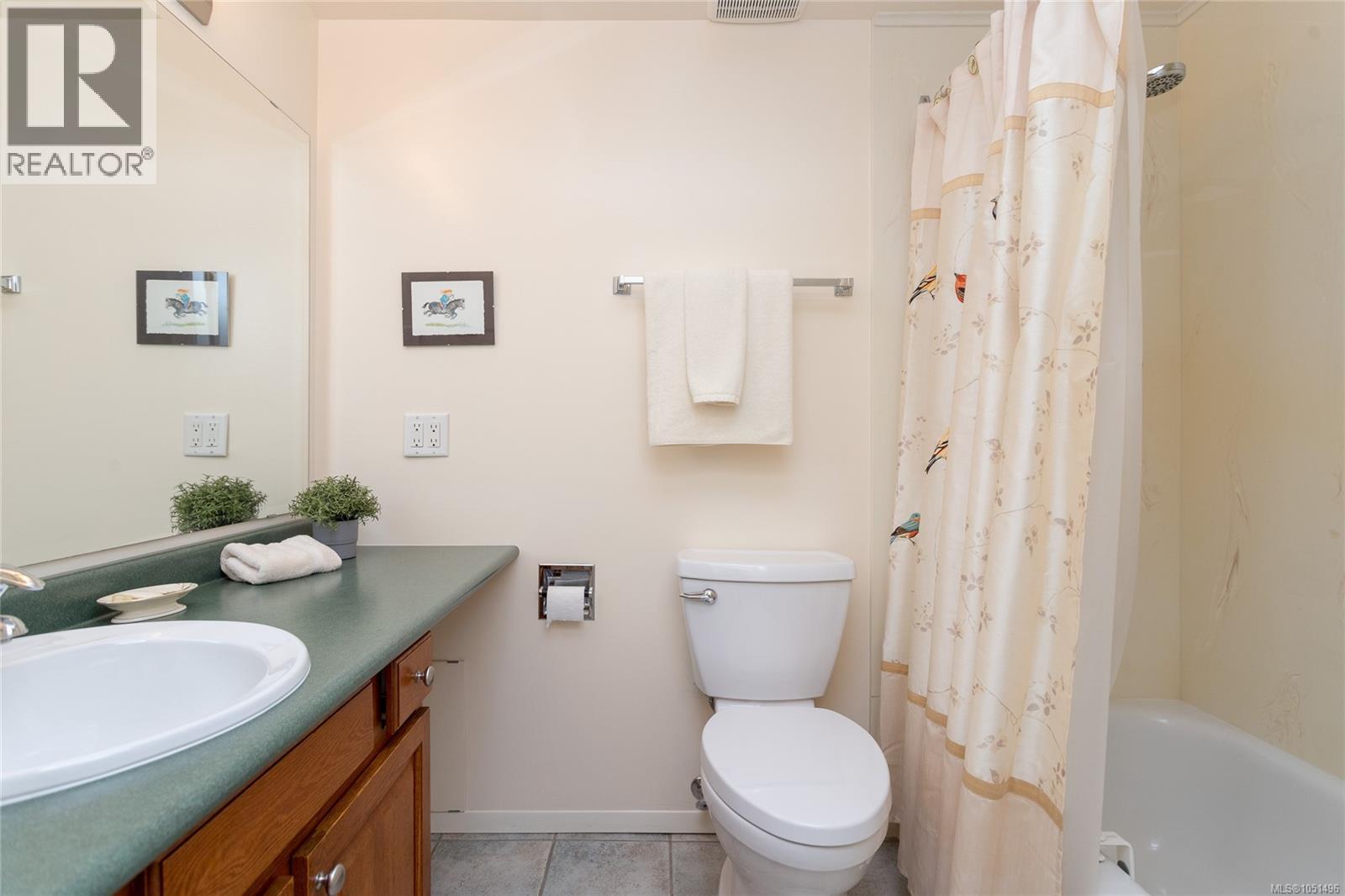 401 2341 Harbour Rd Property Photo 22