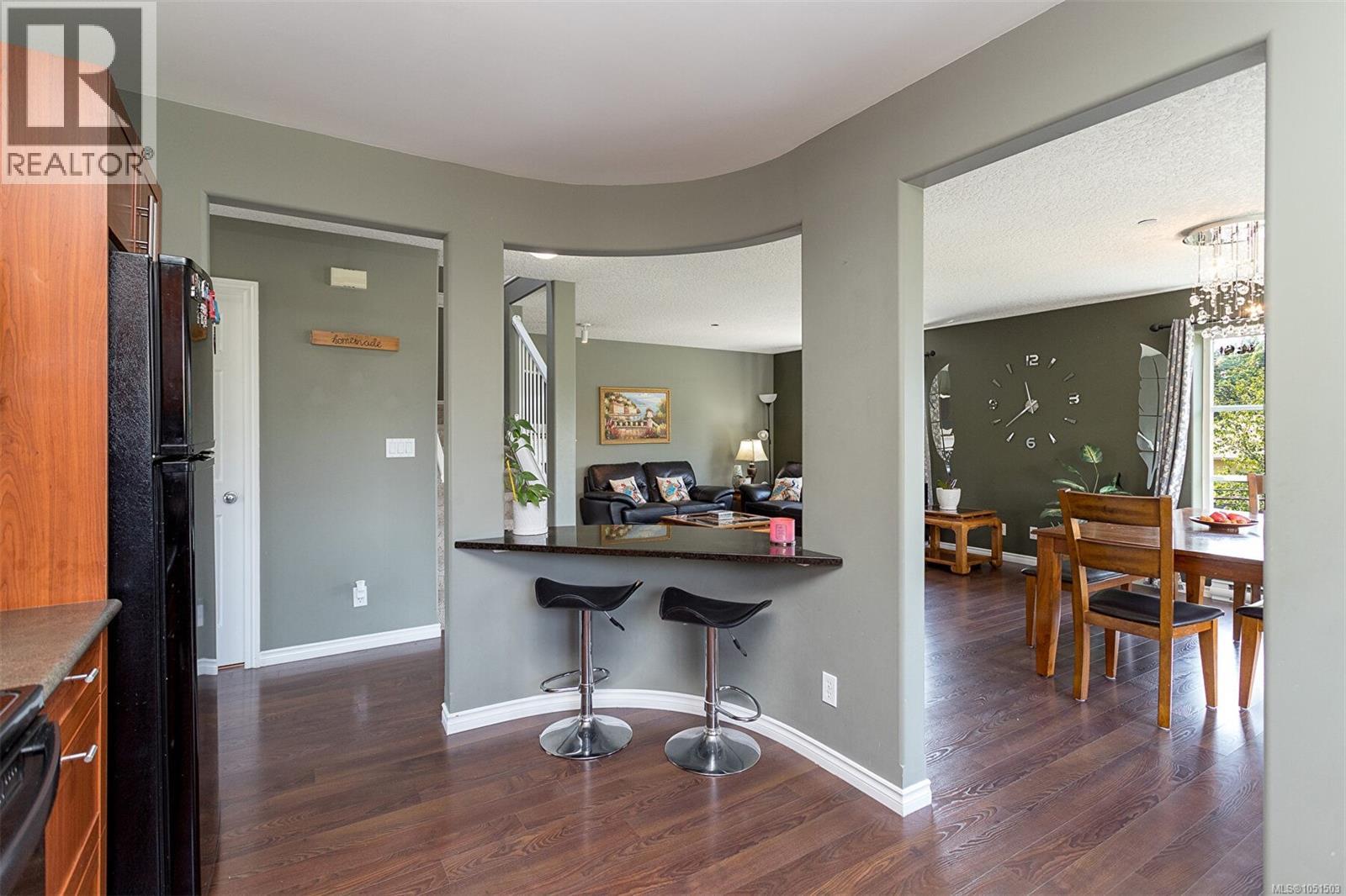 305 908 Brock Ave Property Photo 17