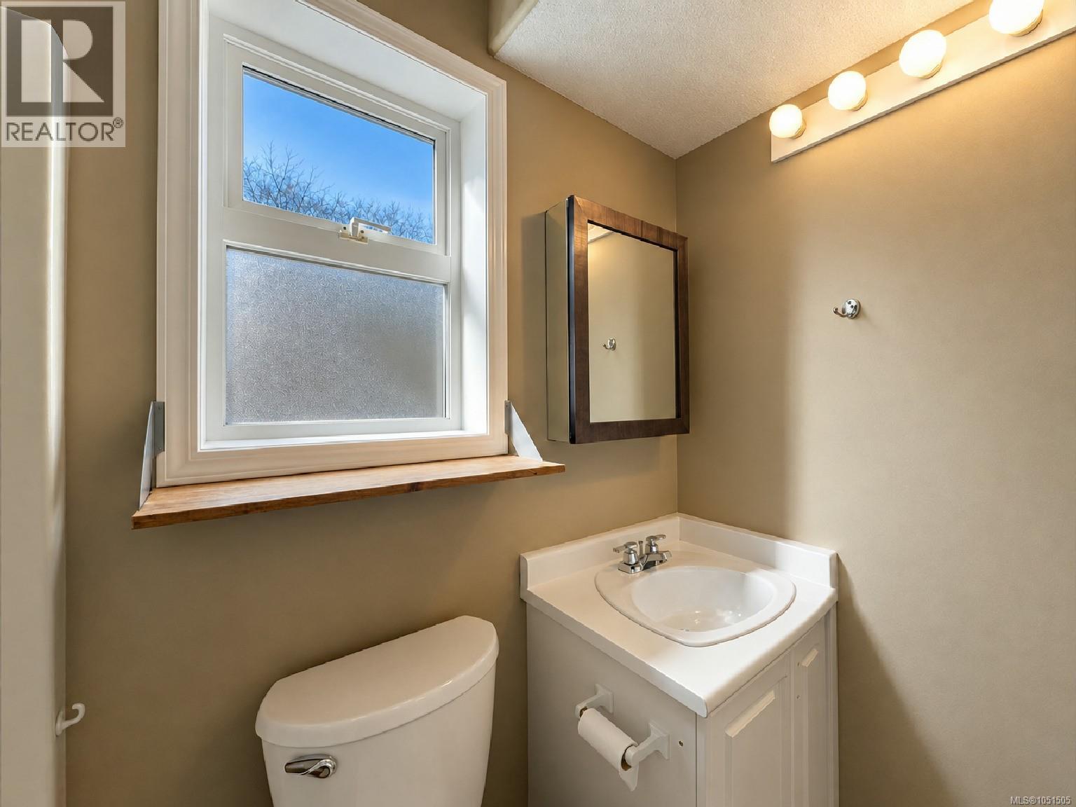 6083 Sierra Way Property Photo 30