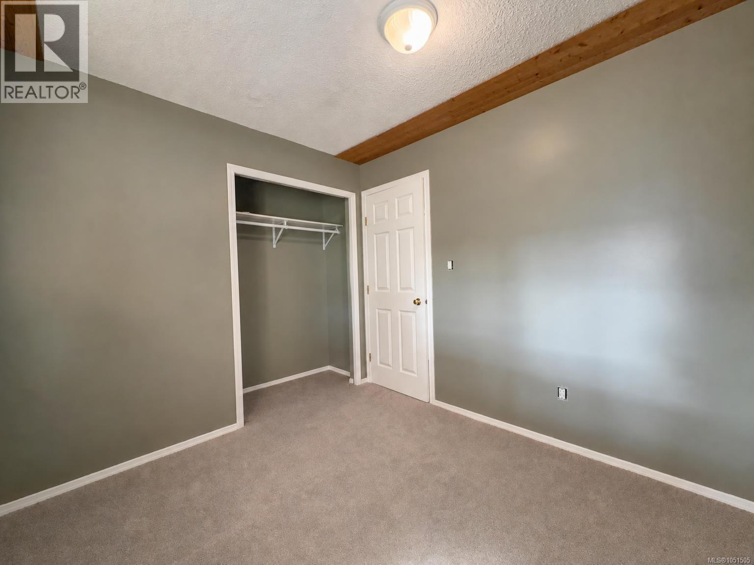6083 Sierra Way Property Photo 32
