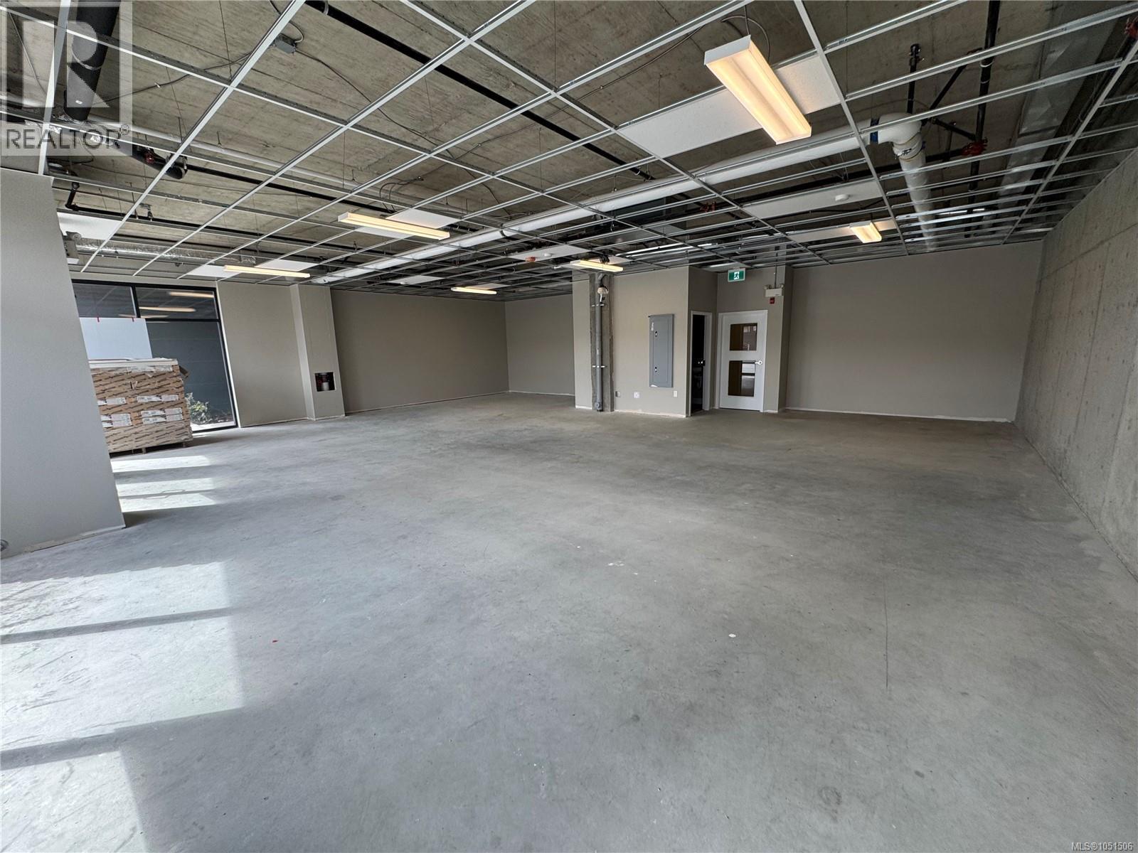 101 113 Hirst Ave E Property Photo 12