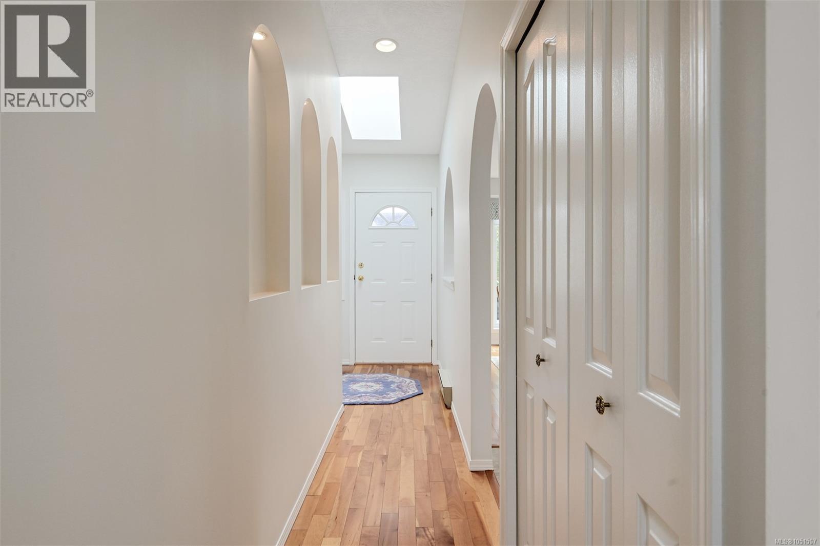 1309 Layritz Pl Property Photo 8