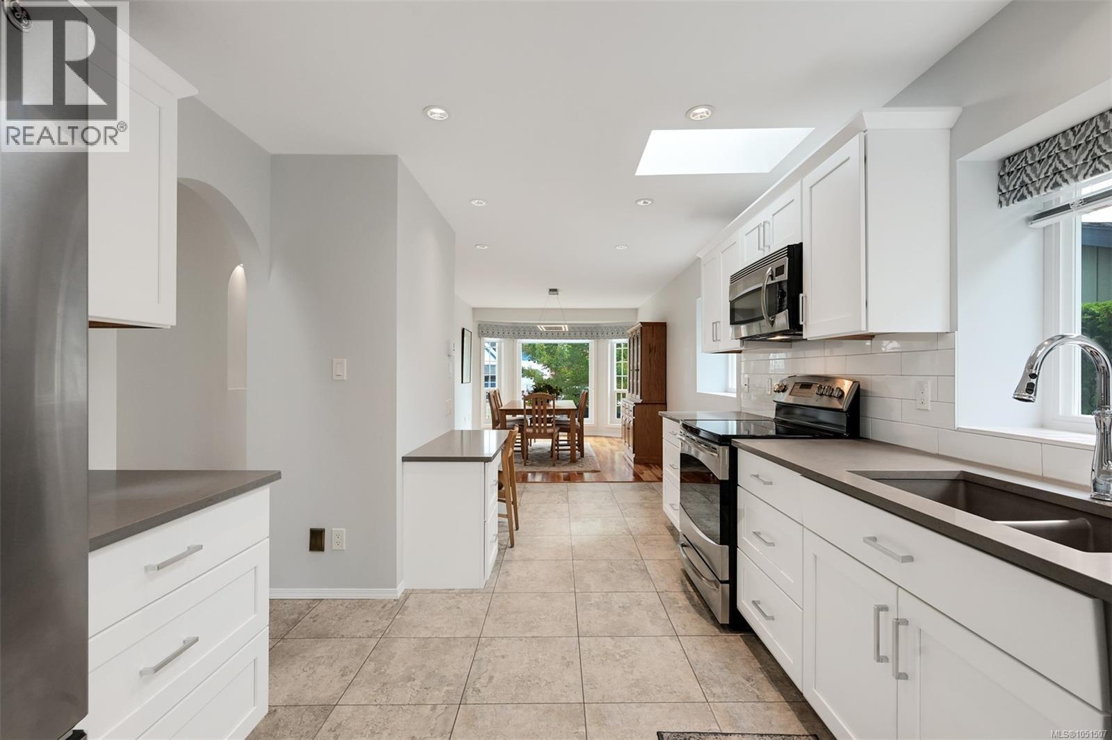 1309 Layritz Pl Property Photo 16