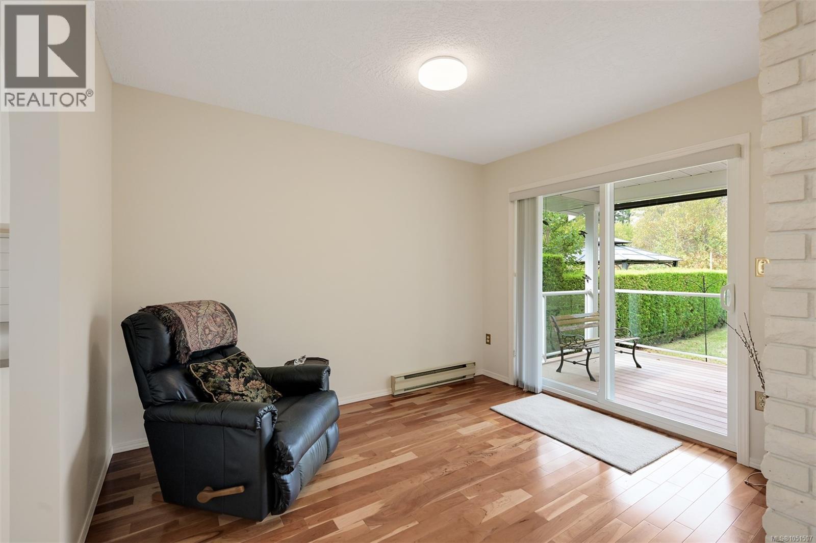 1309 Layritz Pl Property Photo 24