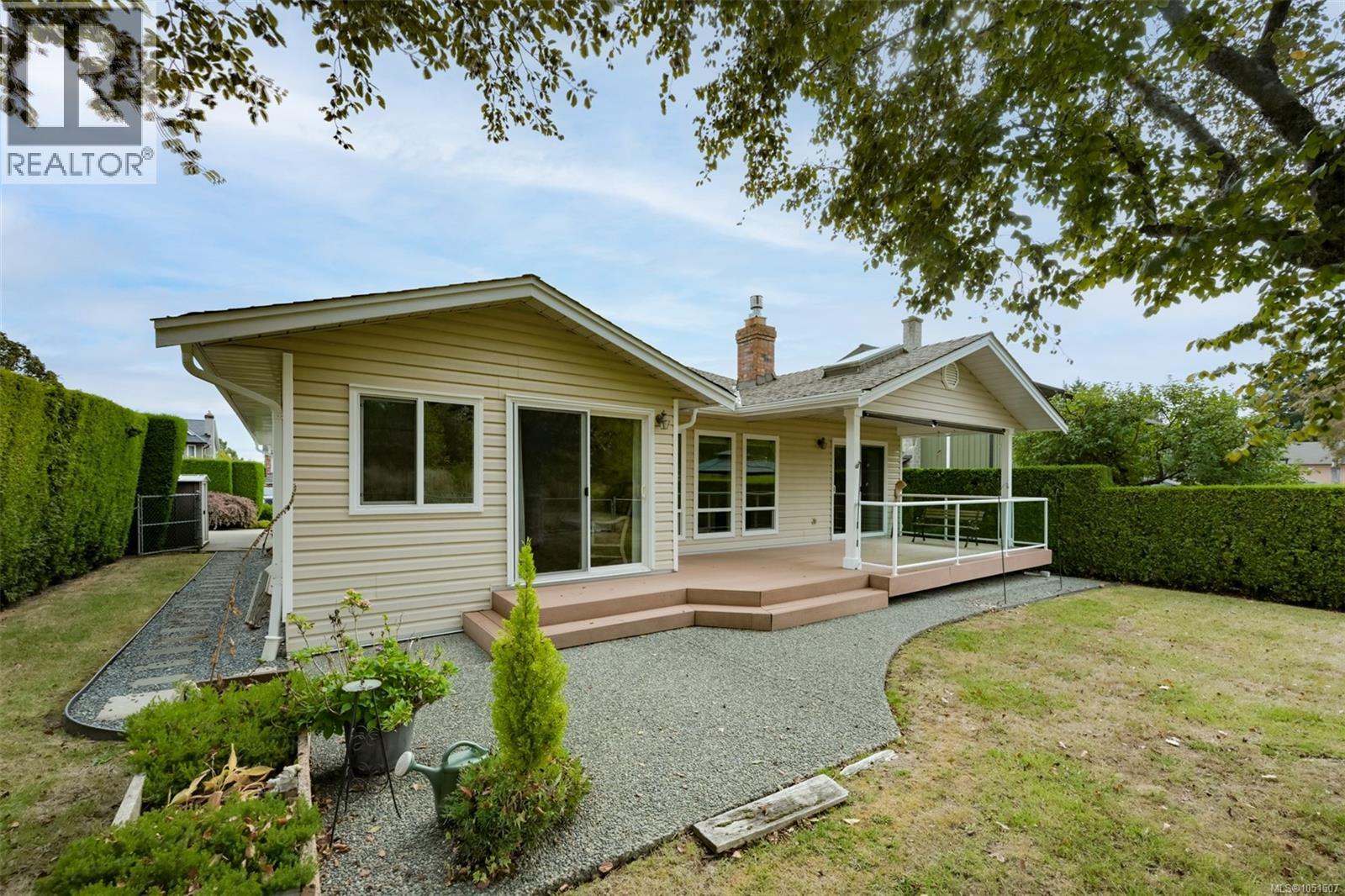 1309 Layritz Pl Property Photo 28