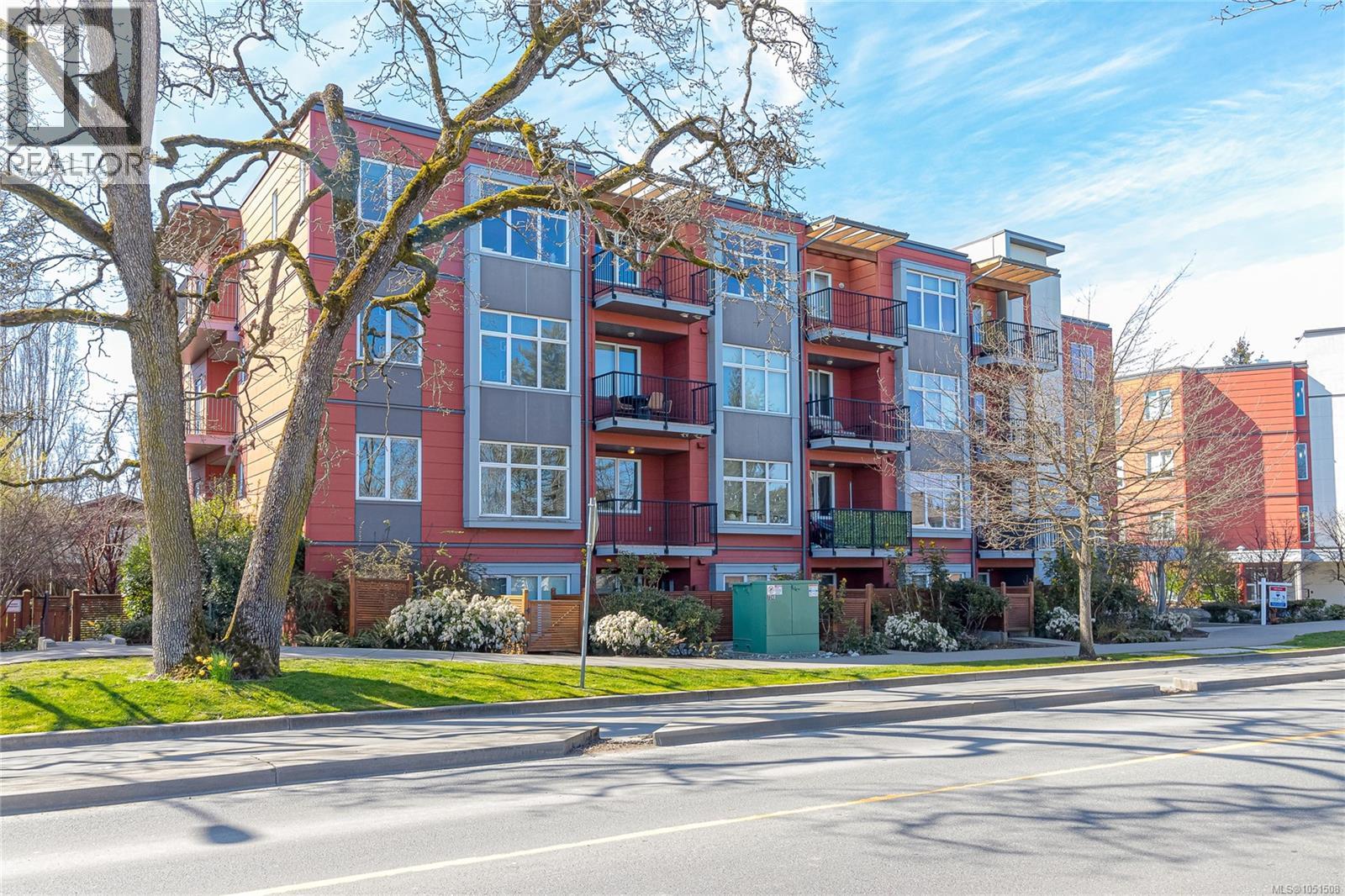 201 4030 Borden St