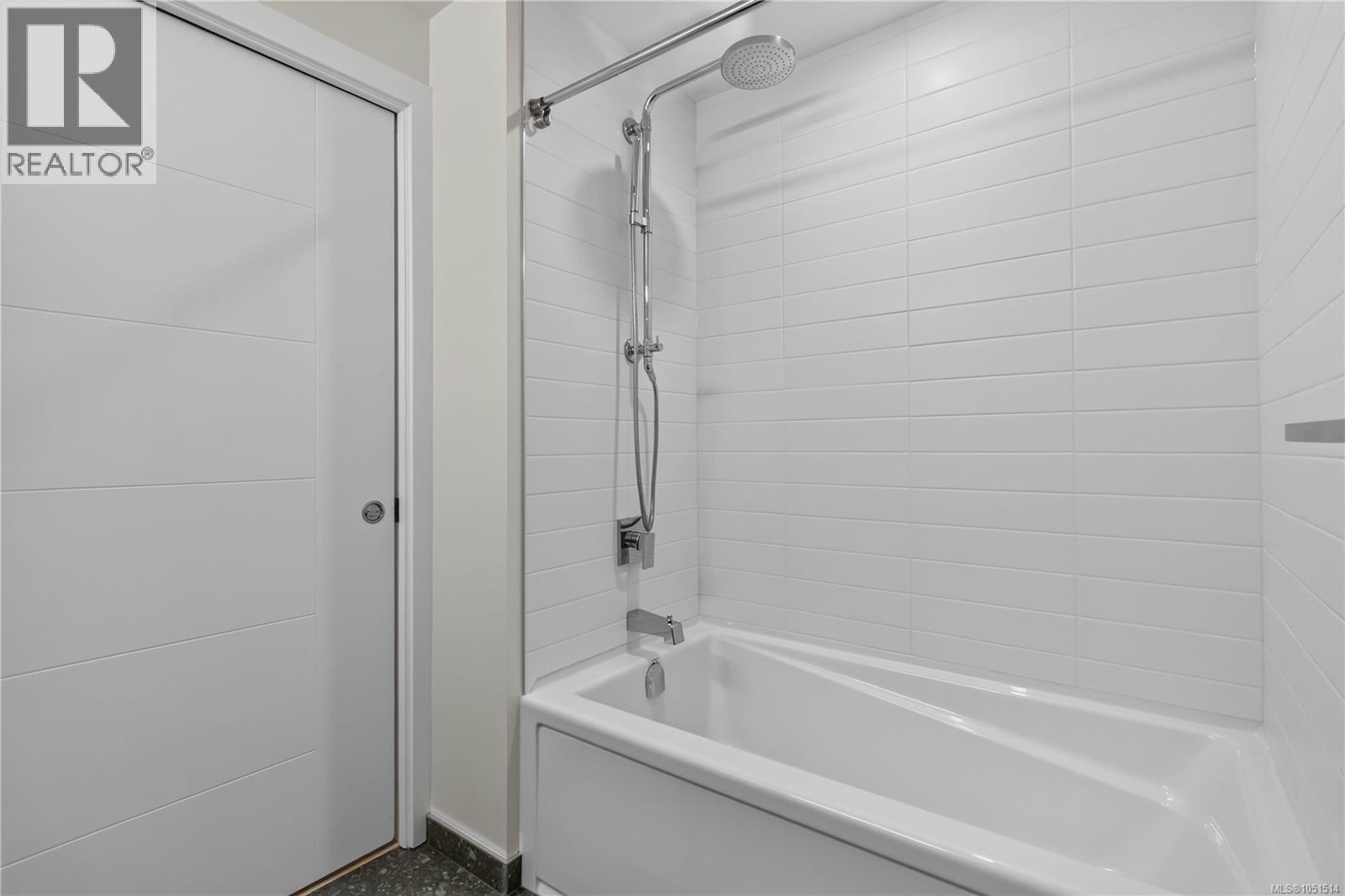 415 1588 North Dairy Rd Property Photo 12