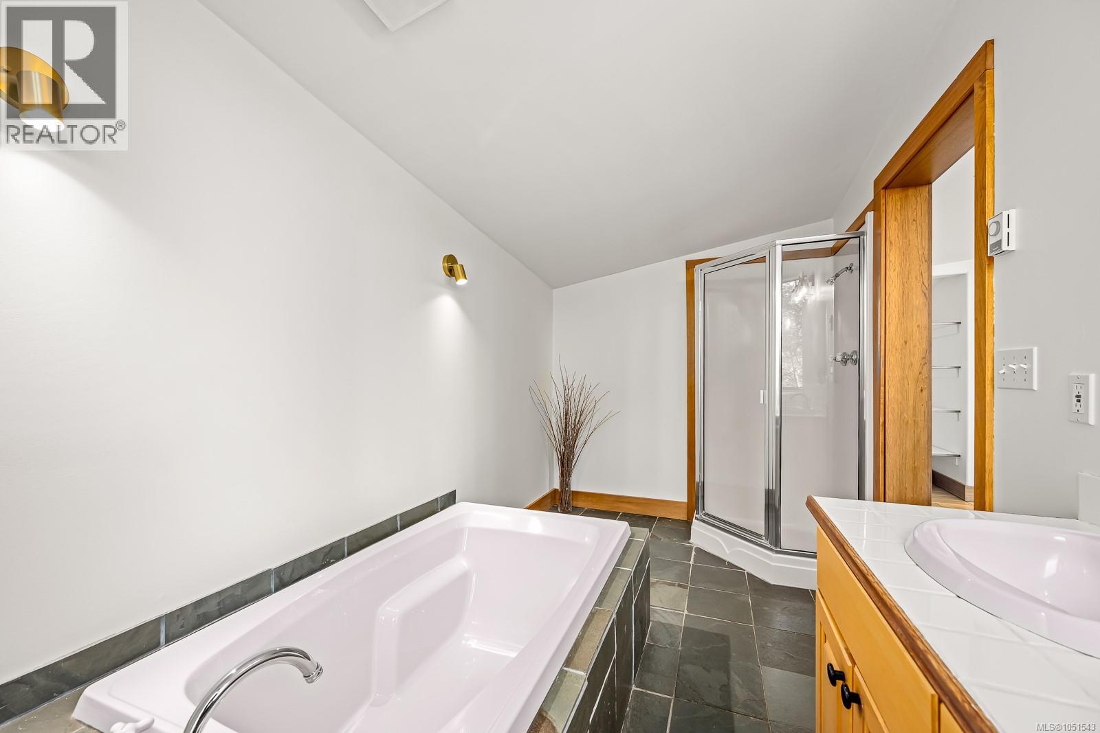 6161 Lacon Rd Property Photo 23