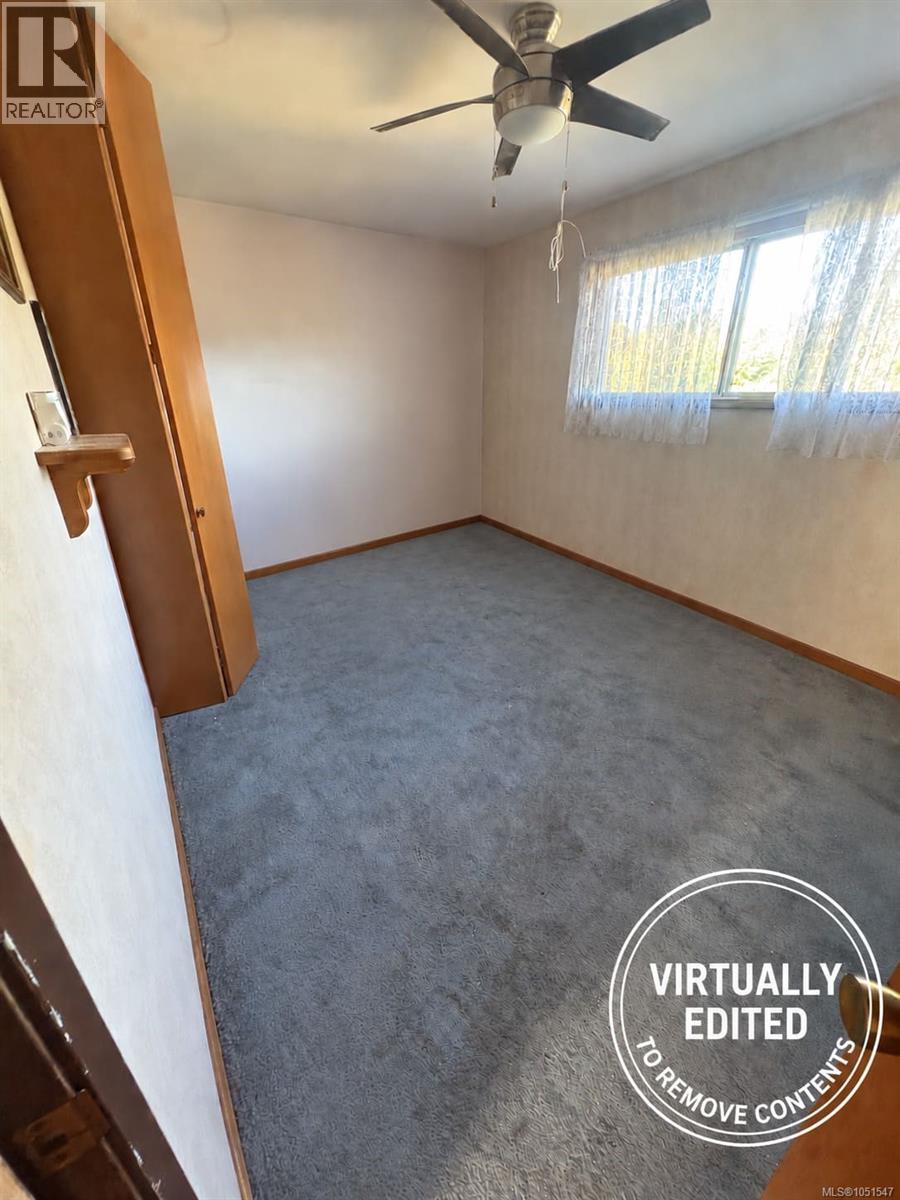 3279 Gibbins Rd Property Photo 15