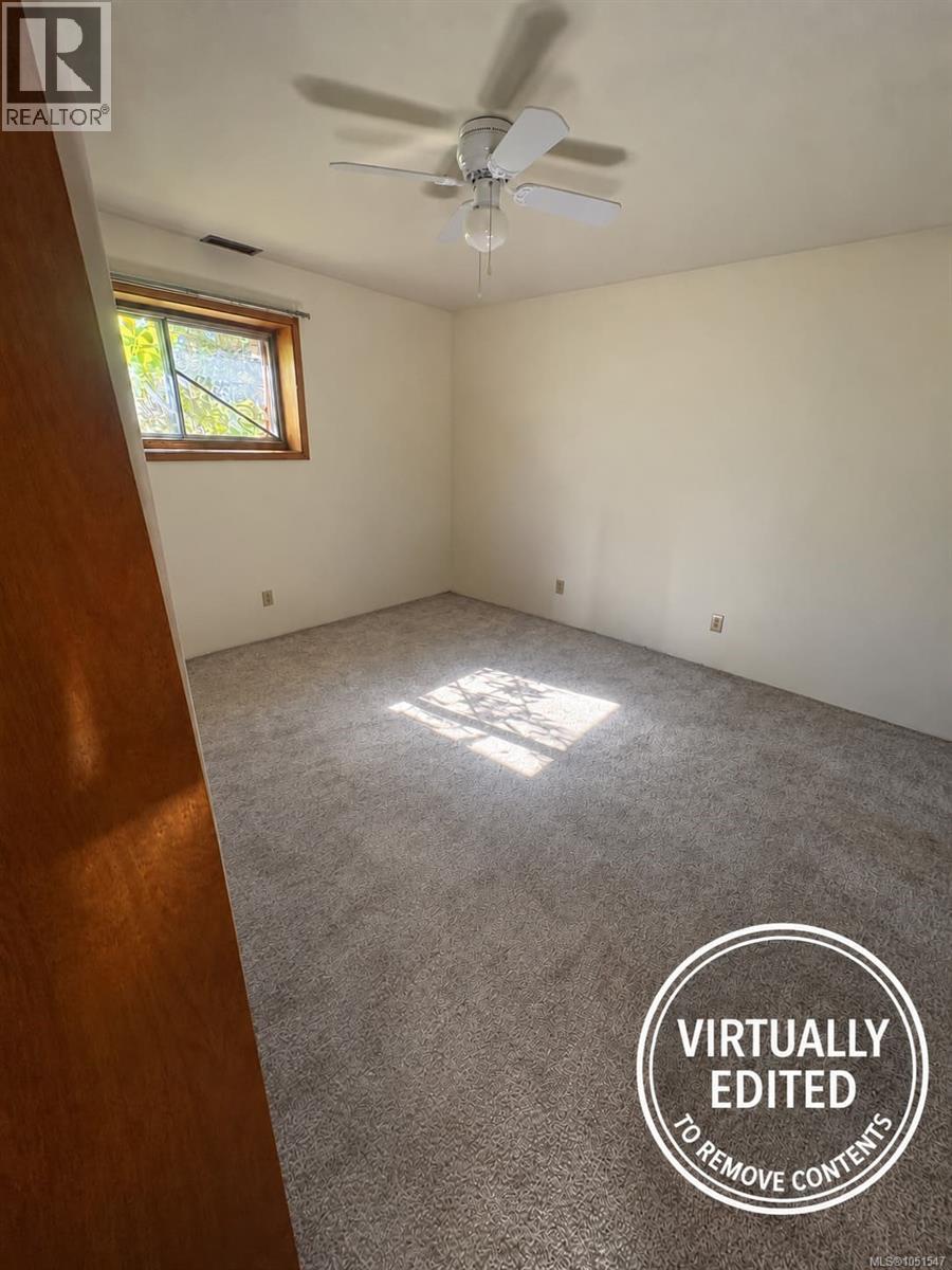 3279 Gibbins Rd Property Photo 18