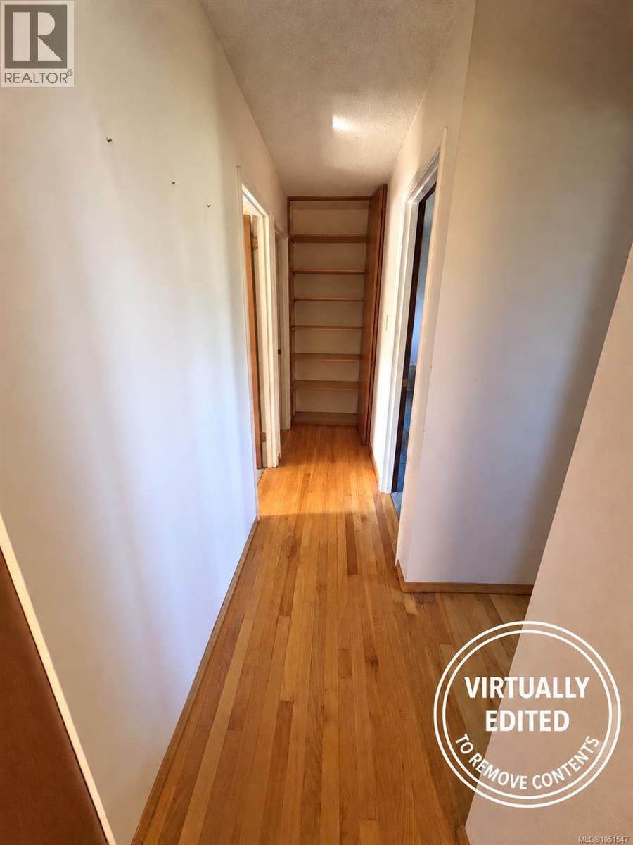 3279 Gibbins Rd Property Photo 20