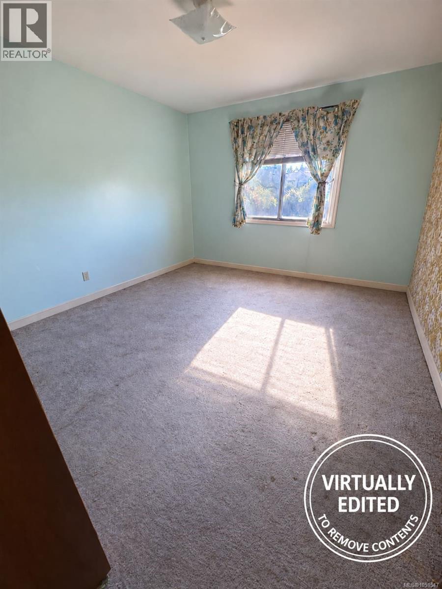 3279 Gibbins Rd Property Photo 23