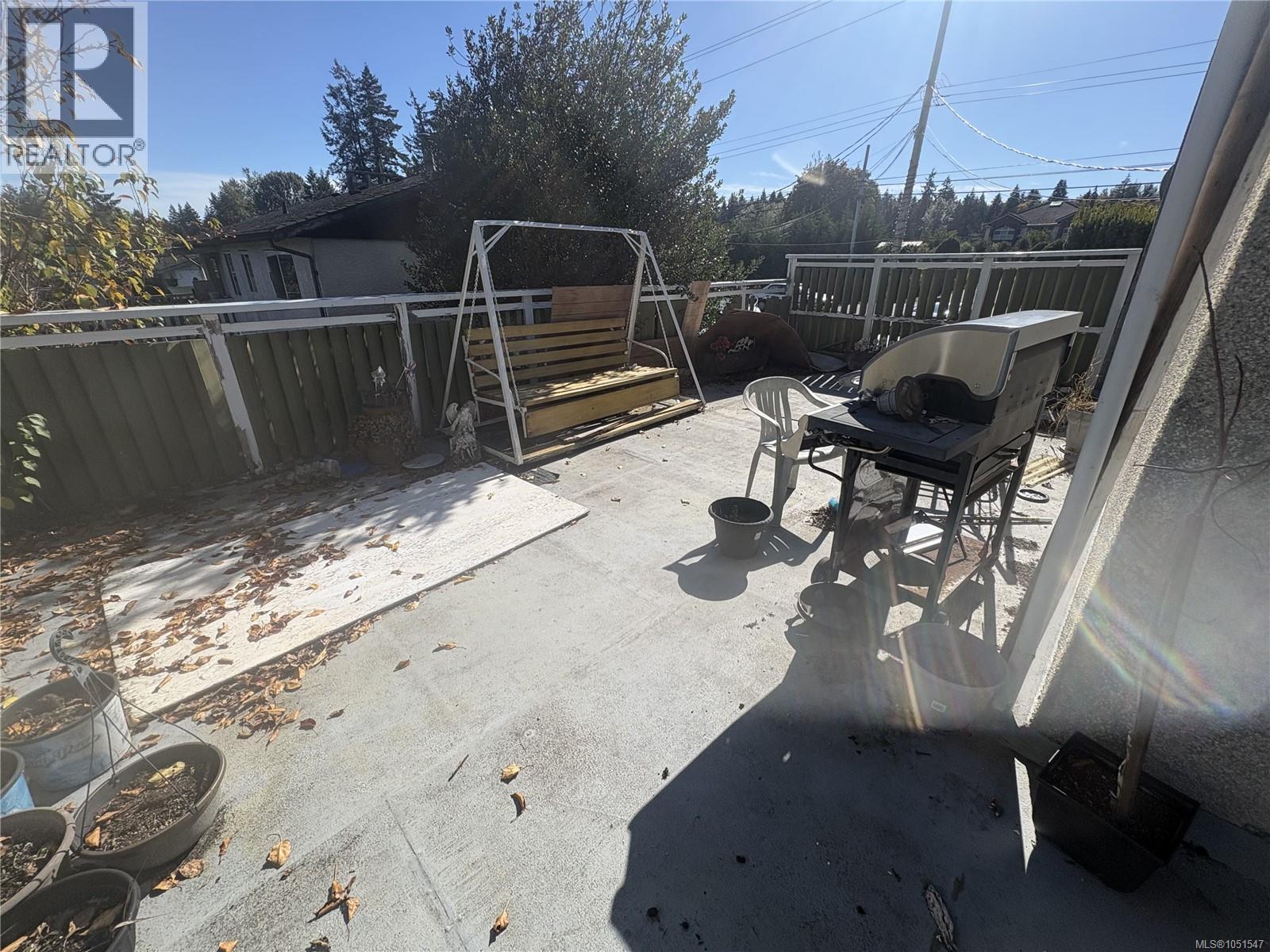 3279 Gibbins Rd Property Photo 28
