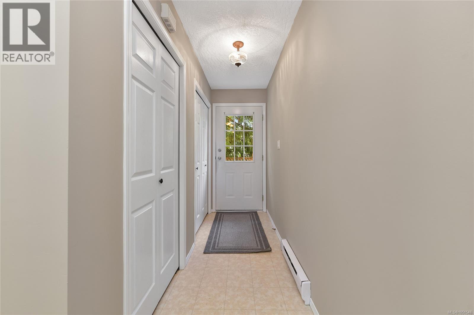 585 Hansen Ave Property Photo 37