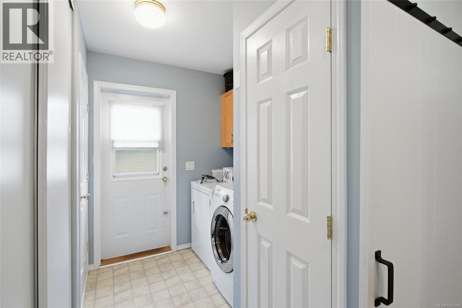 3948 Valewood Dr Property Photo 15