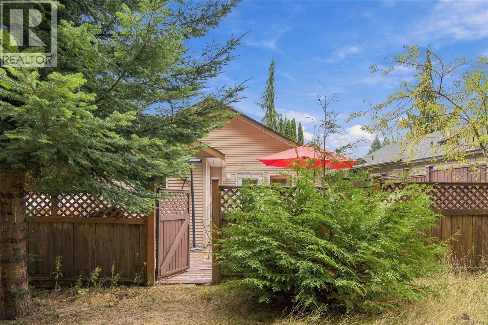 3948 Valewood Dr Property Photo 21