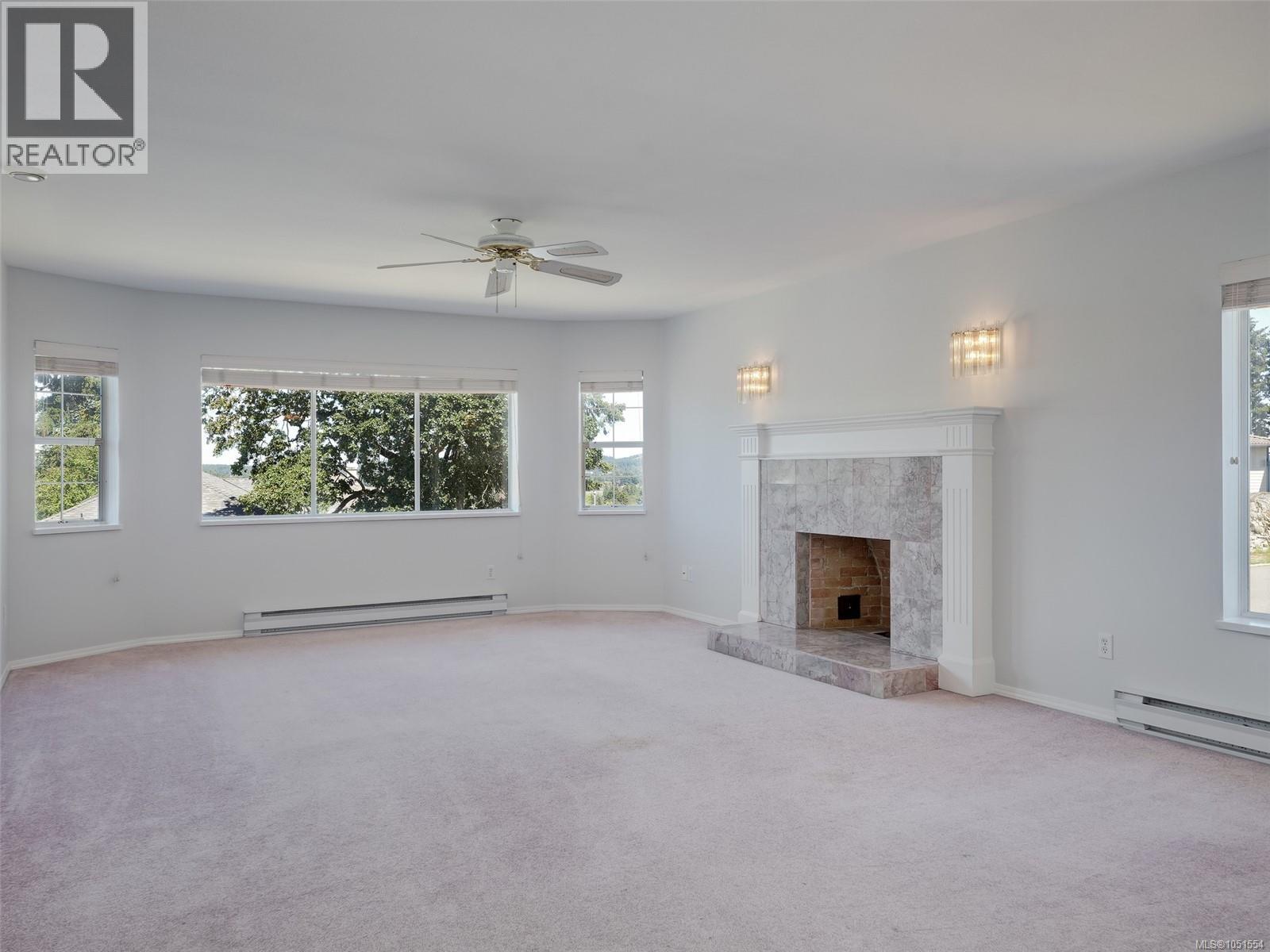 1287 Carmichael Crt Property Photo 3