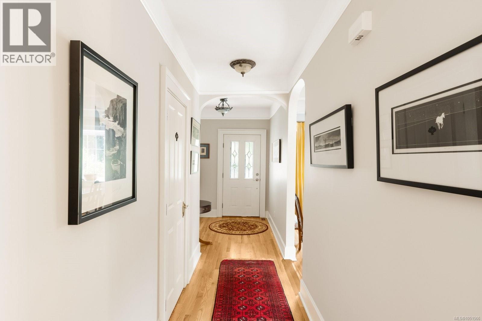 1036 Deal St Property Photo 17