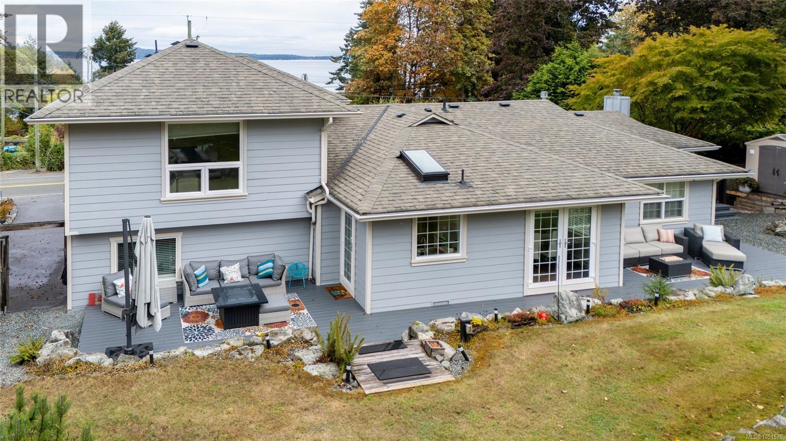 2618 Mill Bay Rd Property Photo 3