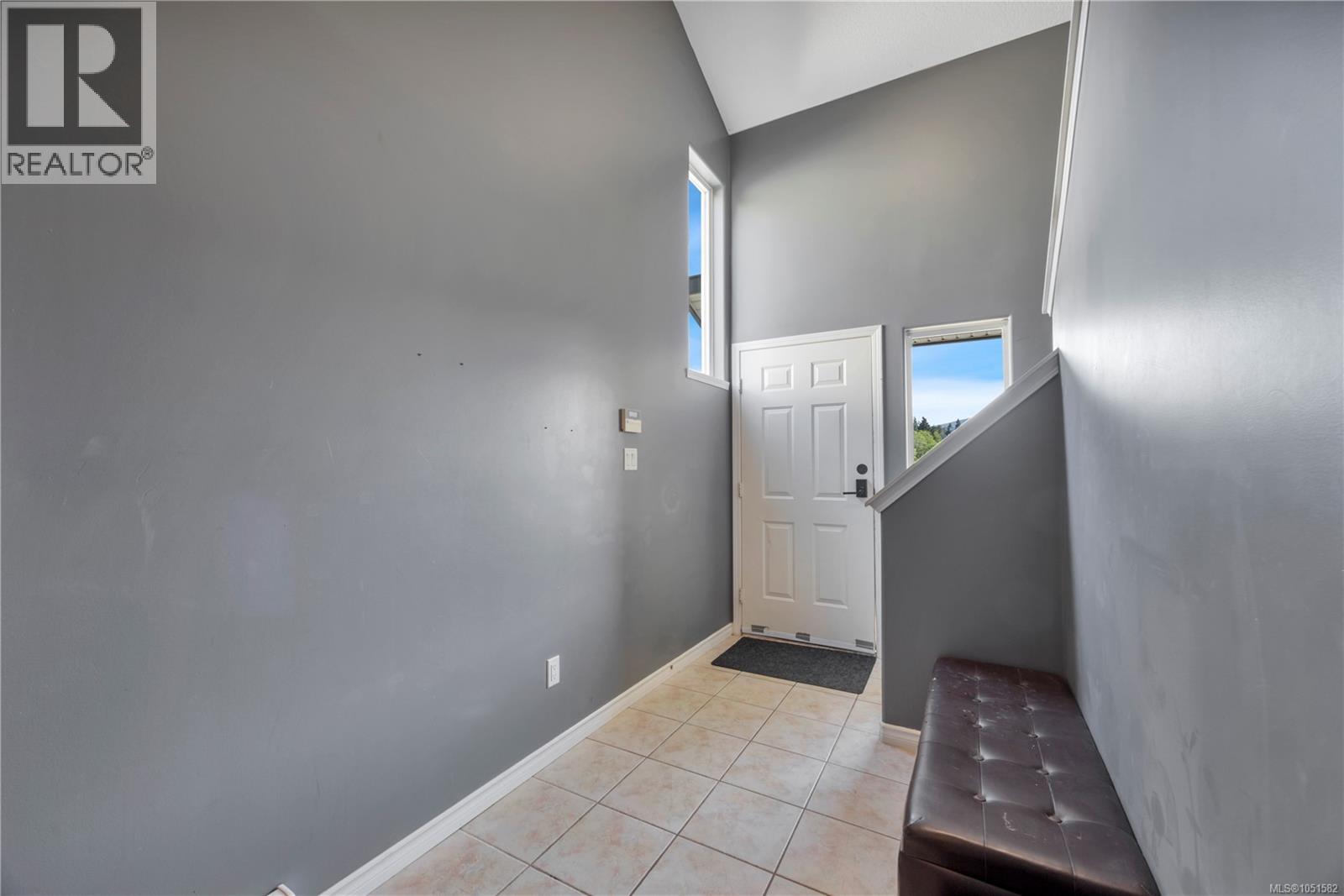 4780 Fairbrook Cres Property Photo 21