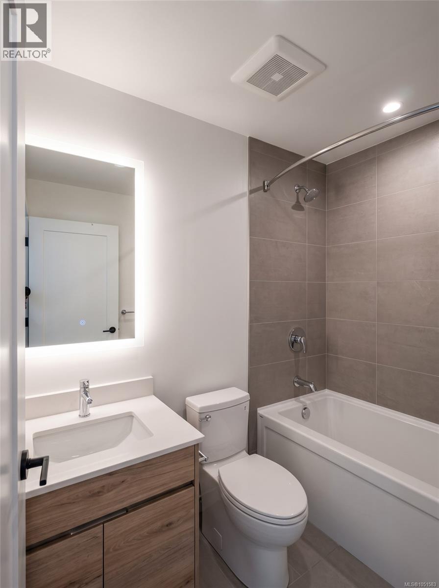 409 1097 View St Property Photo 11