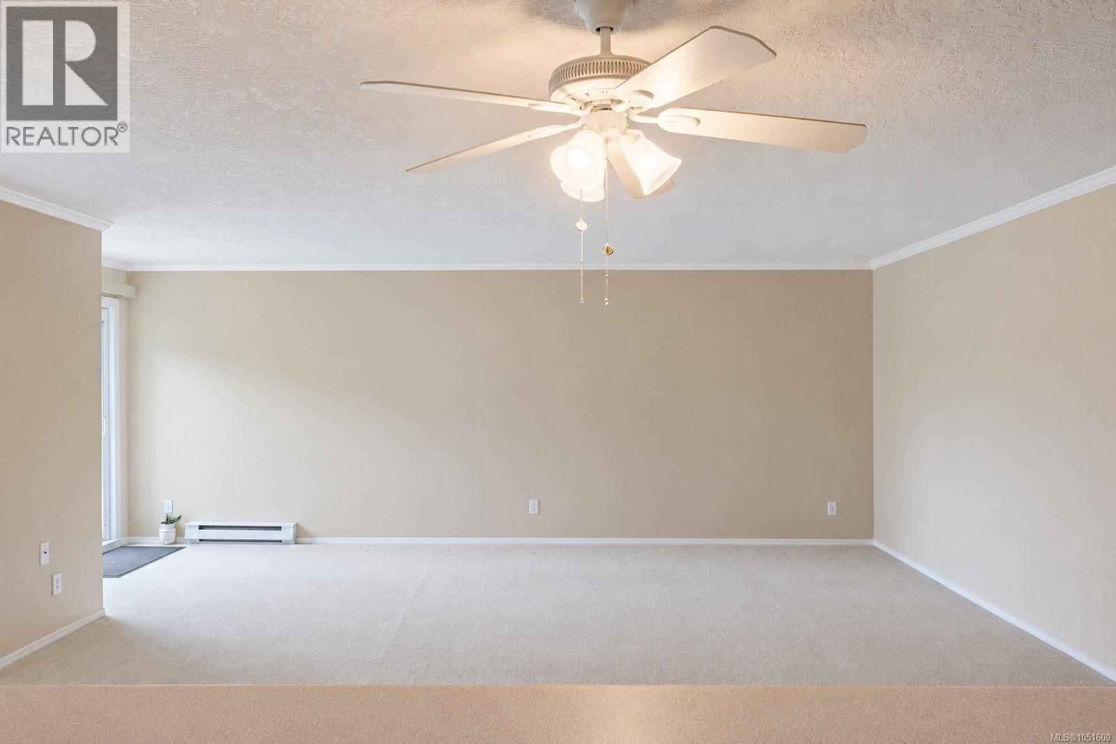 334 2245 James White Blvd Property Photo 6