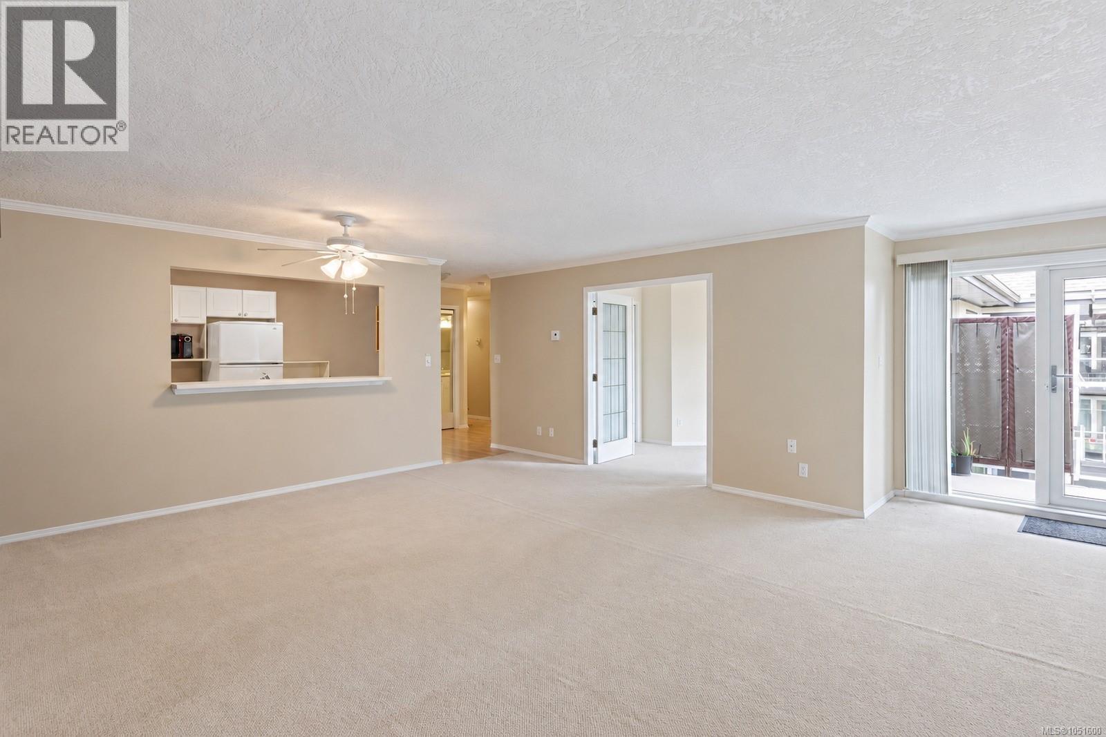 334 2245 James White Blvd Property Photo 7