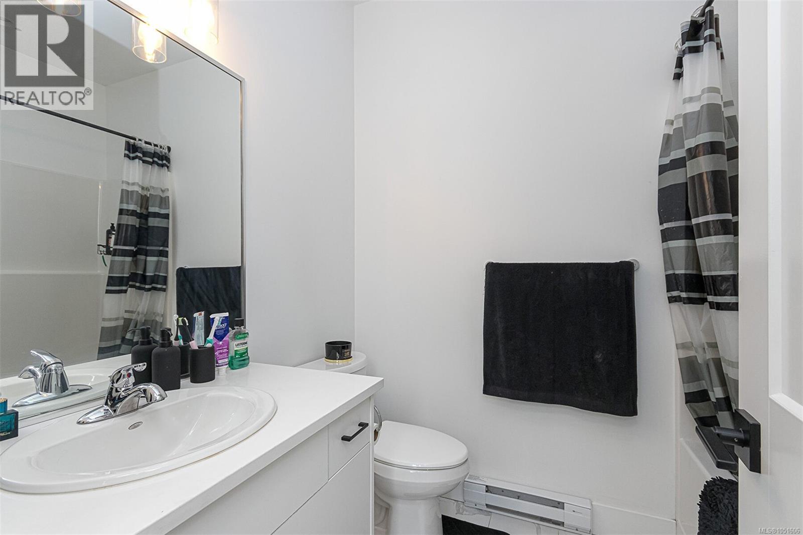 3420 Caldera Crt Property Photo 36